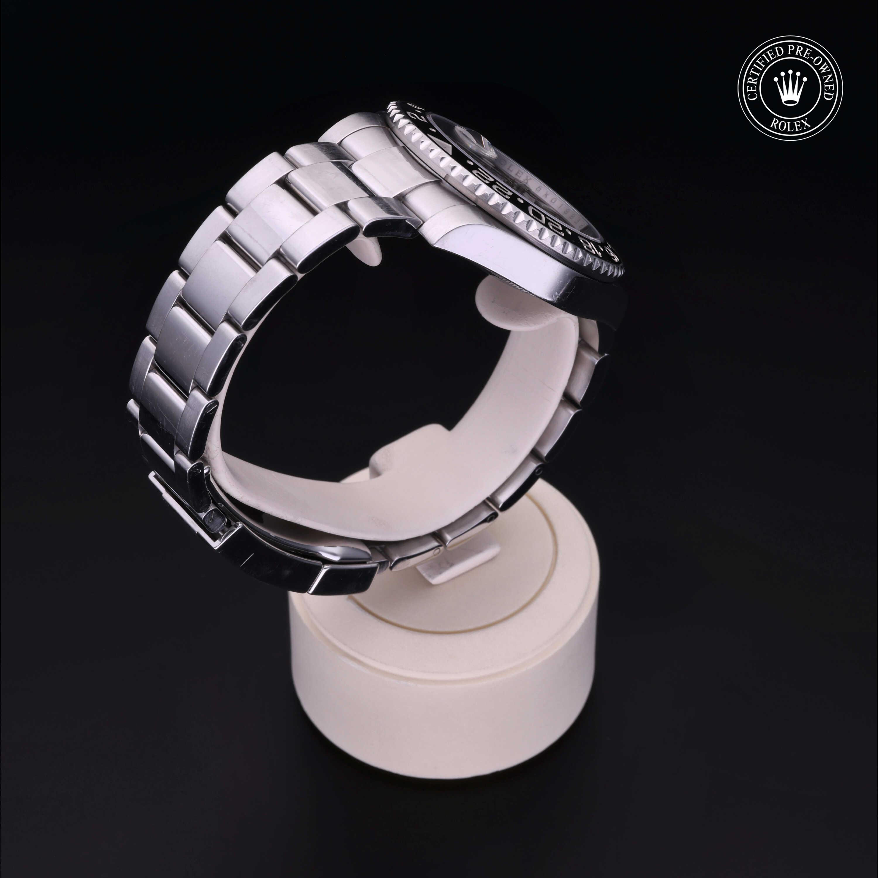 GMT-Master II
