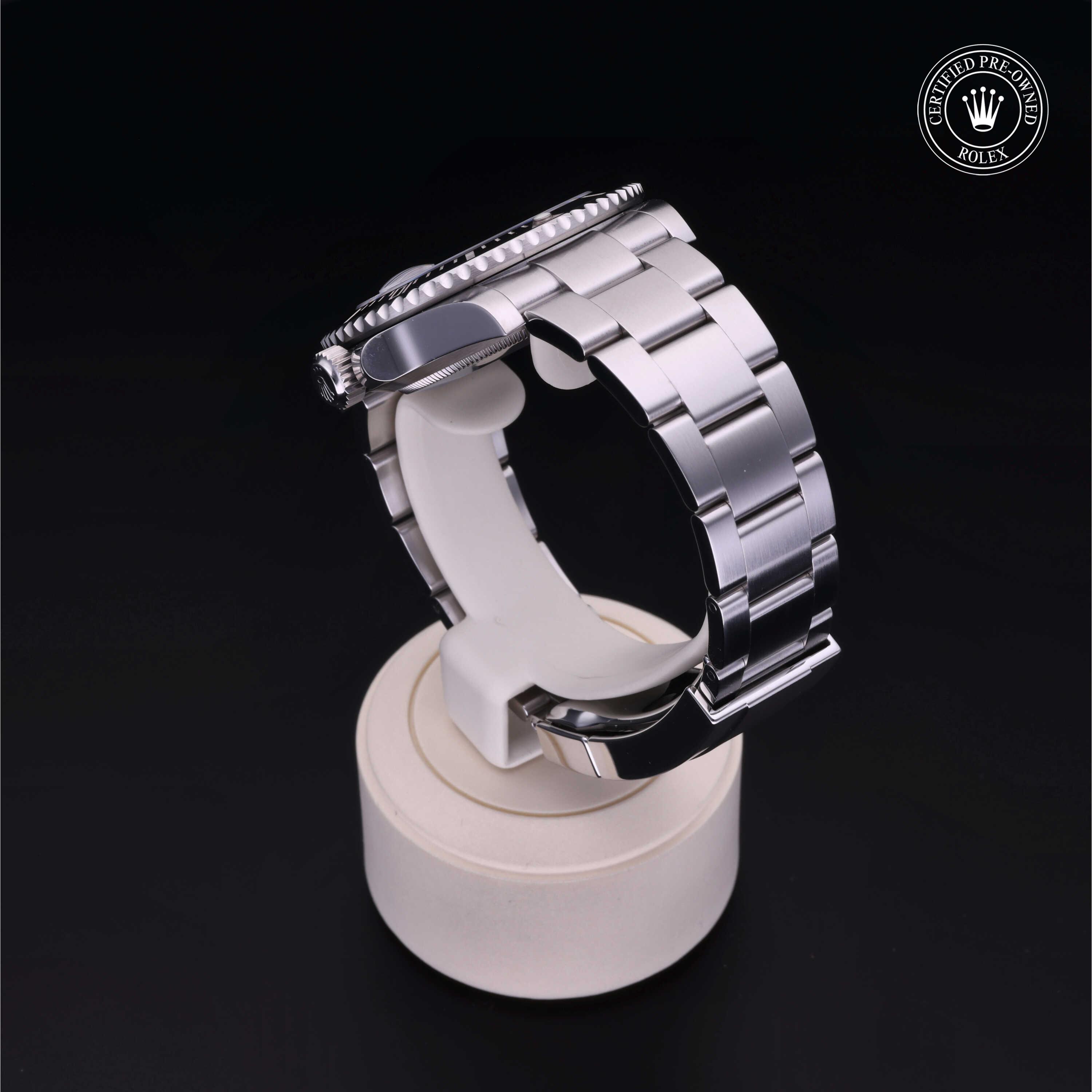 Oyster Perpetual Submariner Date
