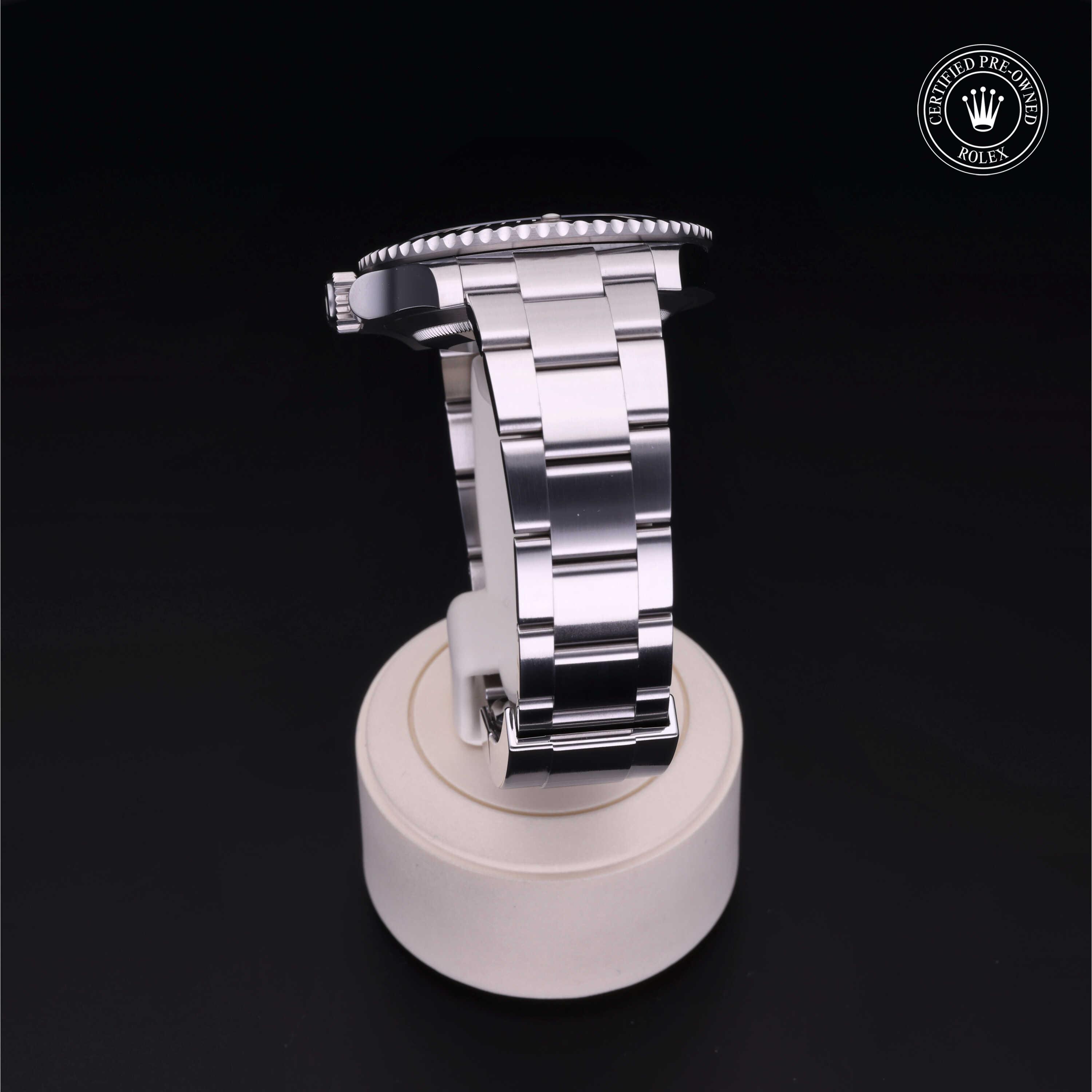 Oyster Perpetual Submariner Date
