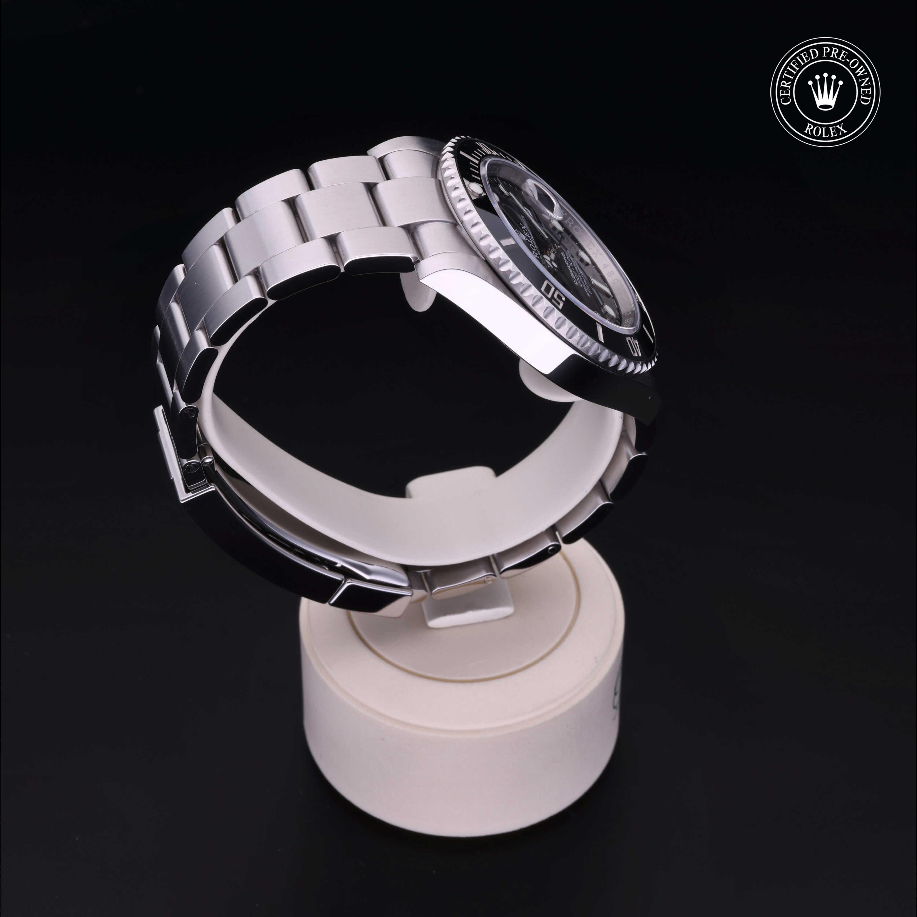 Oyster Perpetual Submariner Date