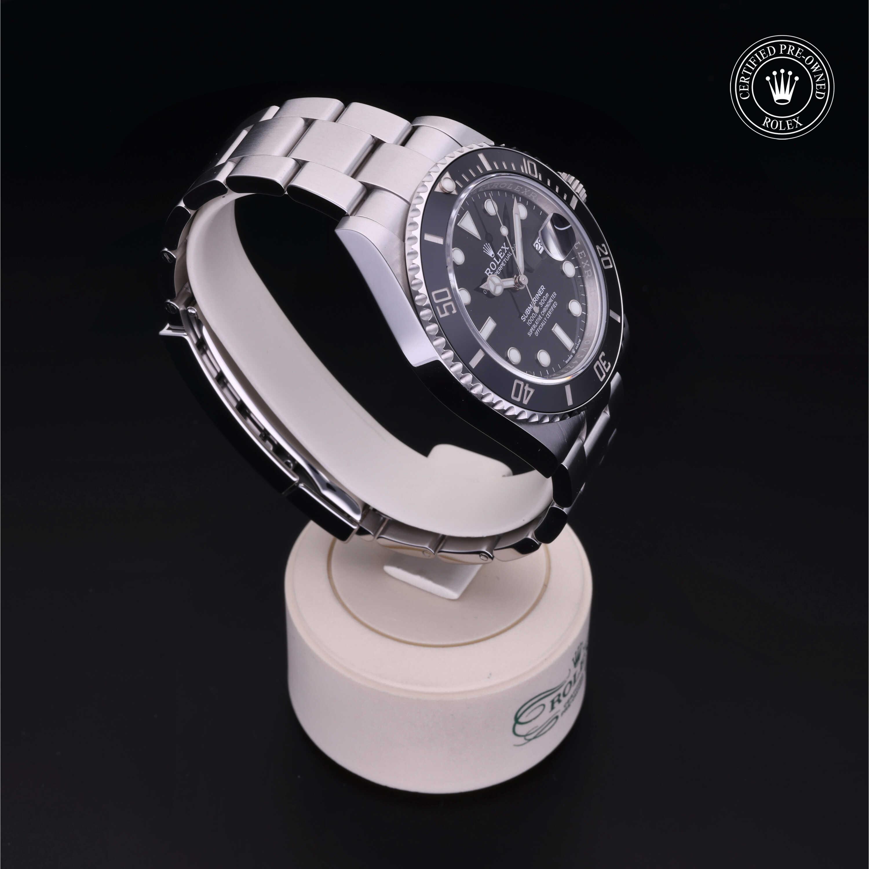 Oyster Perpetual Submariner Date