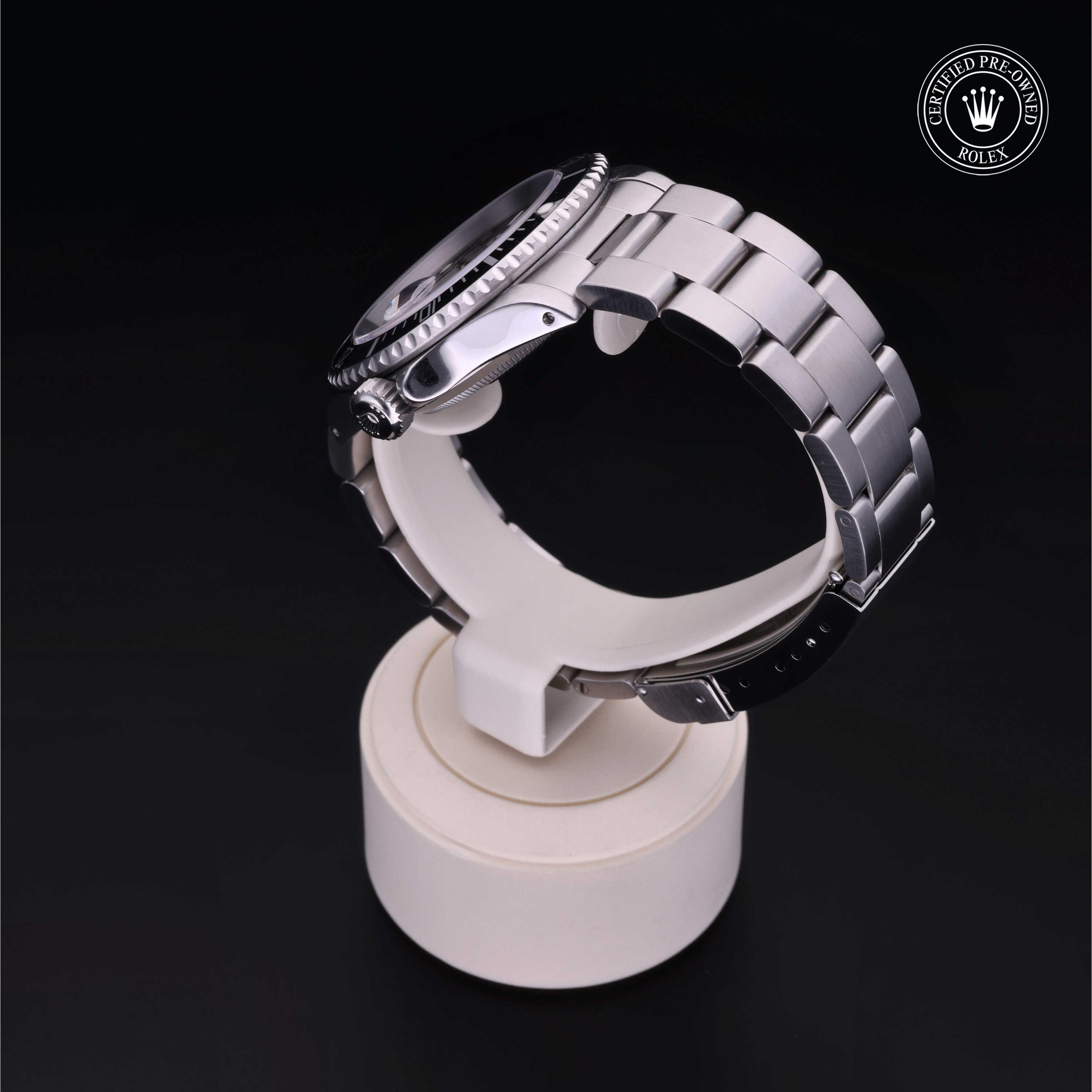 Oyster Perpetual Submariner Date