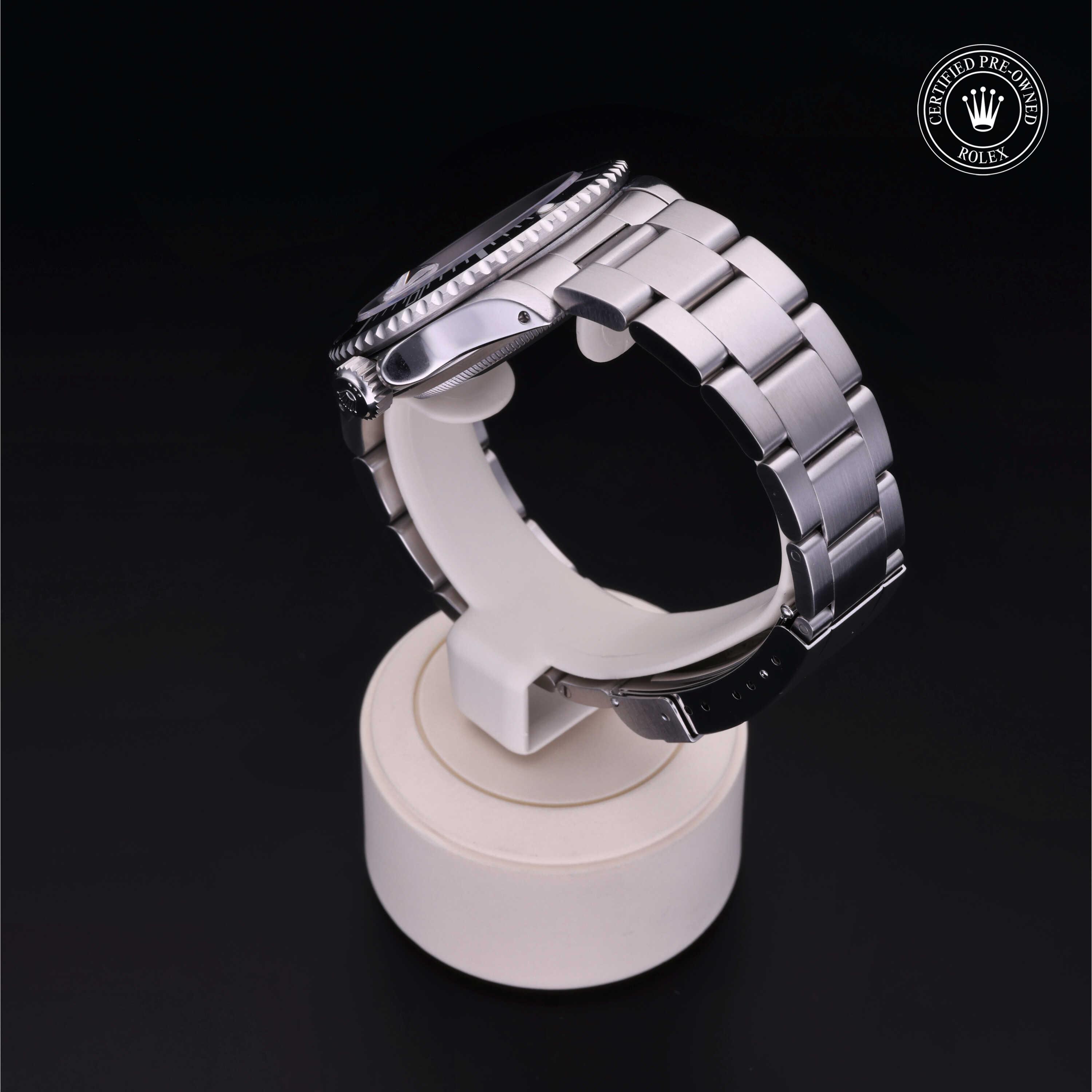 Oyster Perpetual Submariner Date