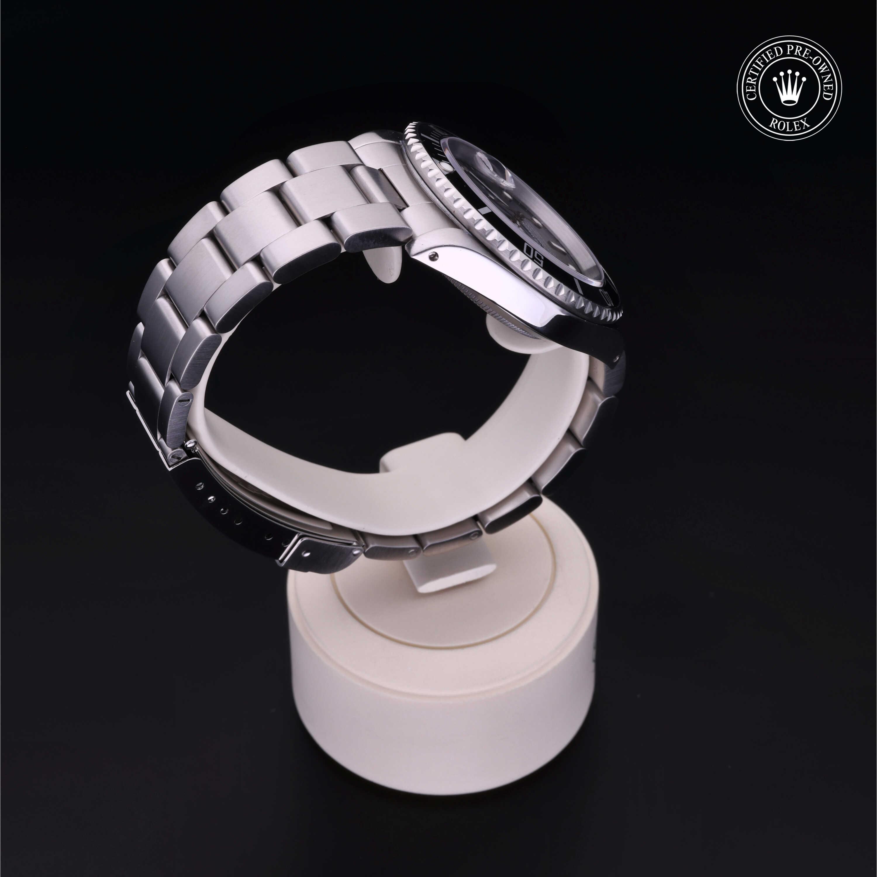 Oyster Perpetual Submariner Date