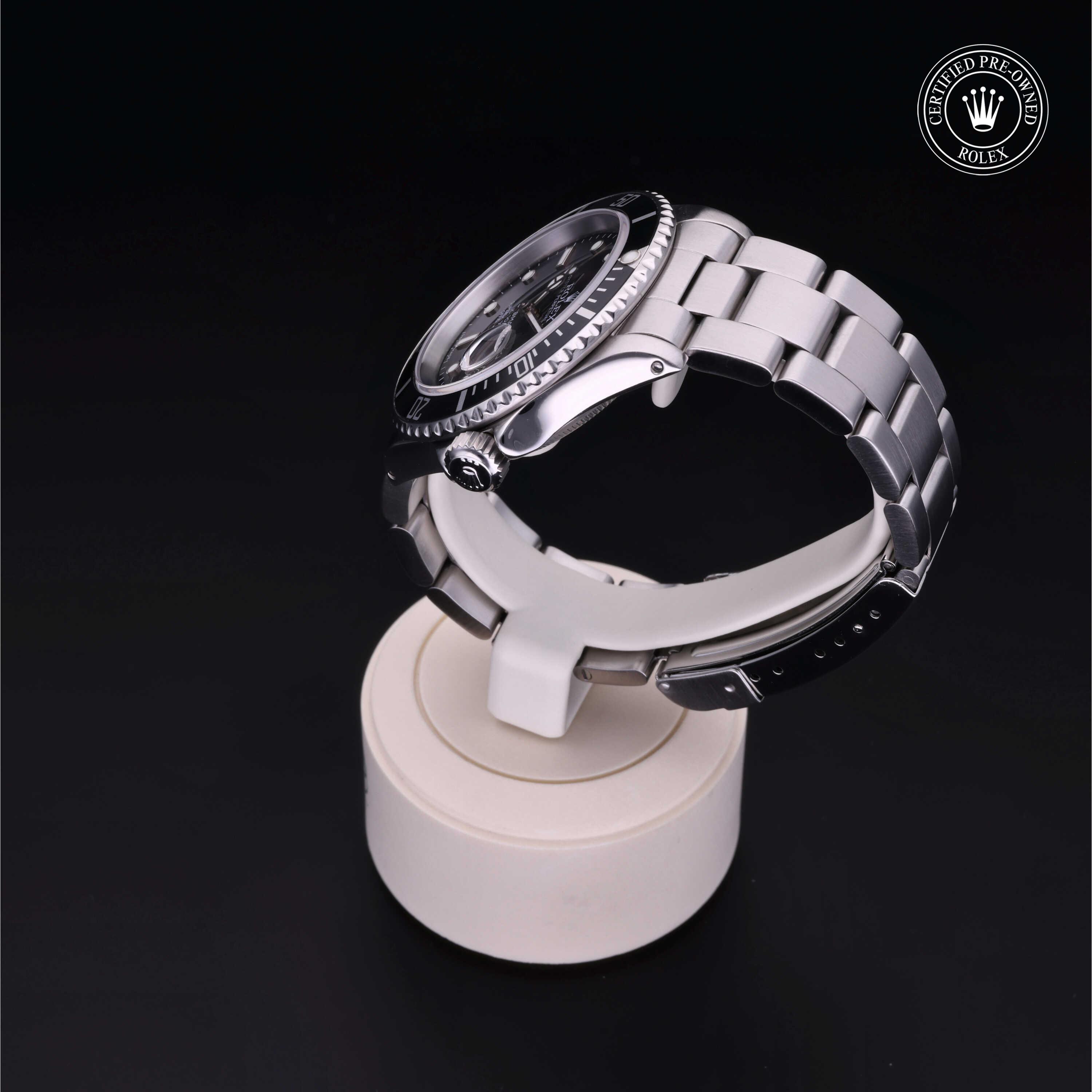 Oyster Perpetual Submariner Date
