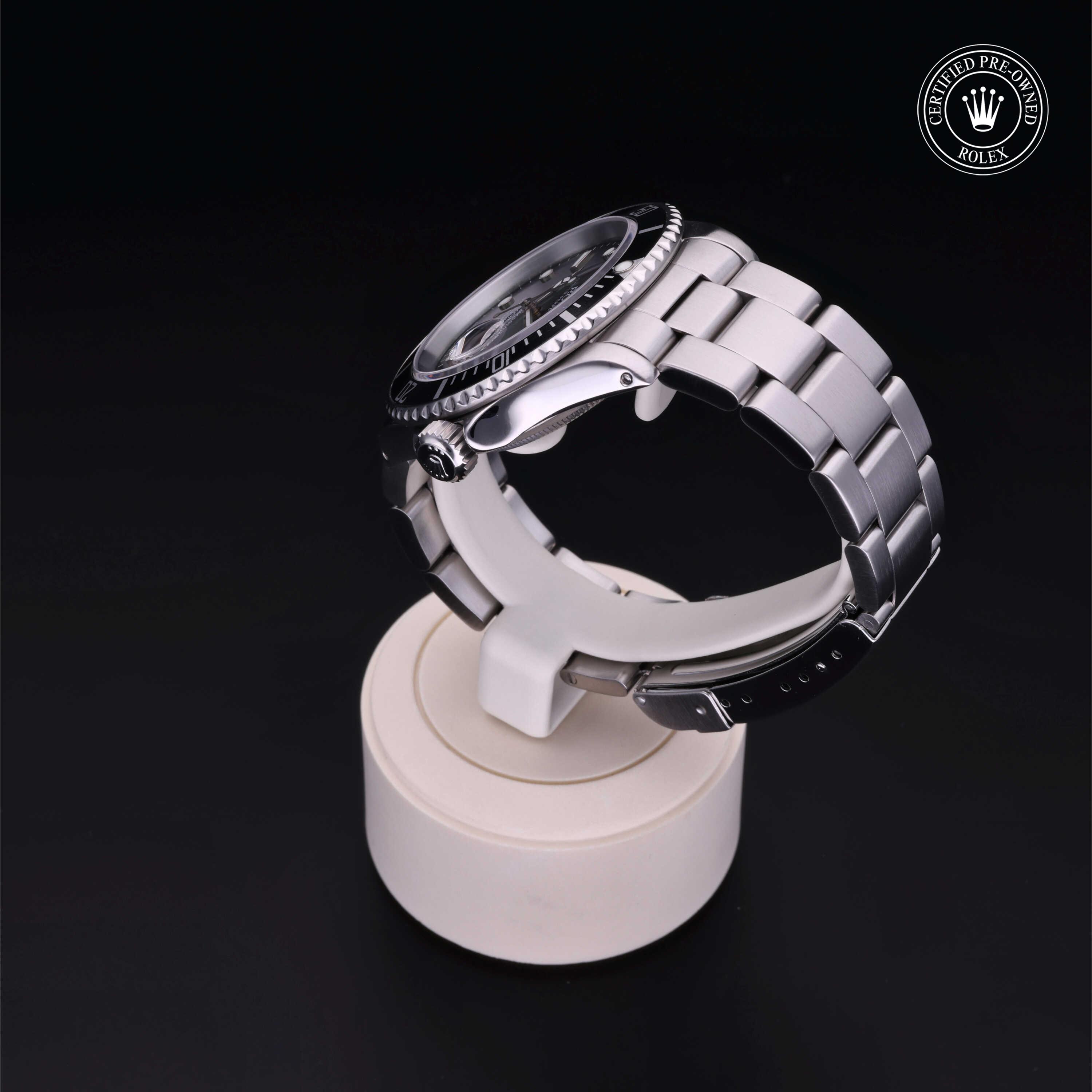 Oyster Perpetual Submariner Date