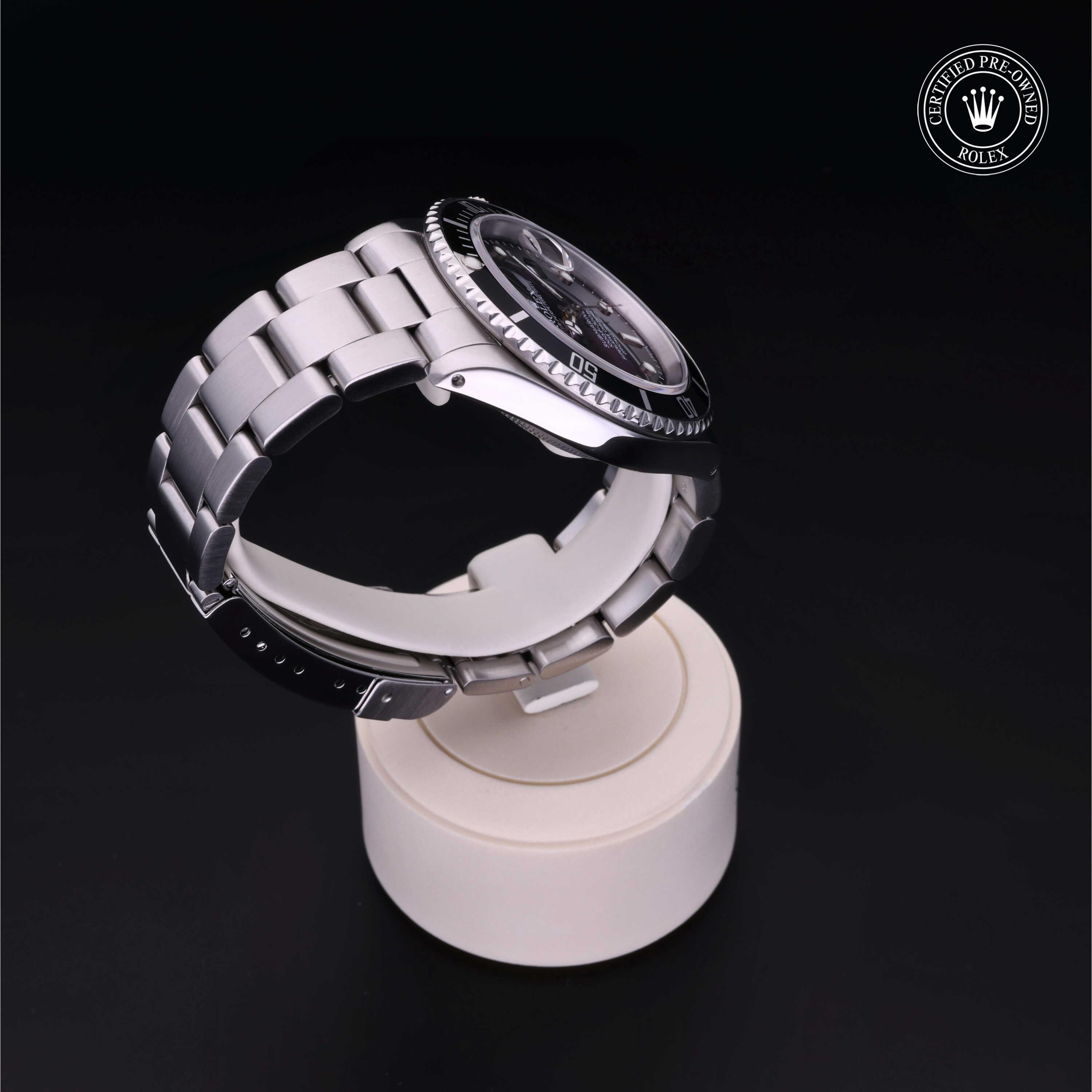 Oyster Perpetual Submariner Date