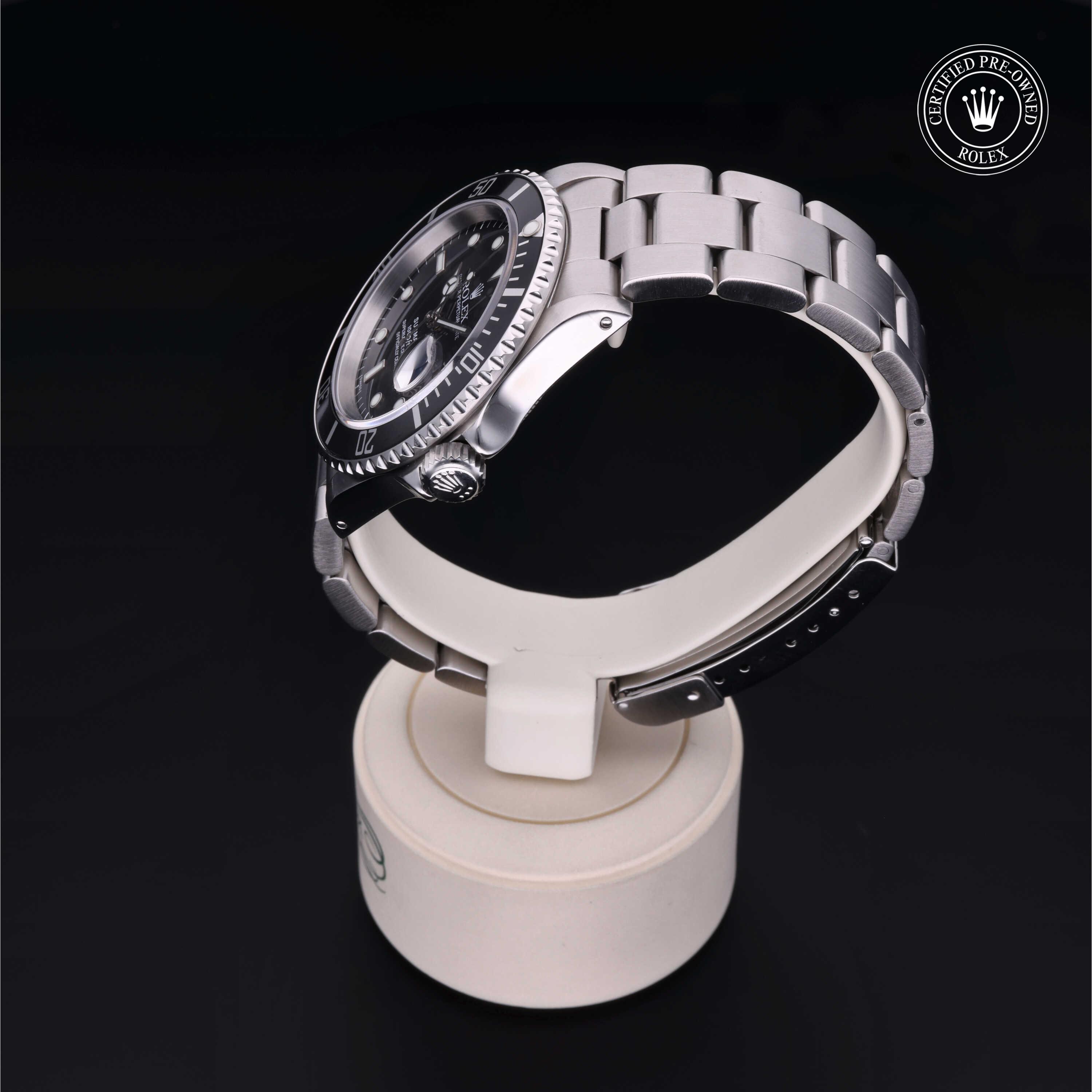 Oyster Perpetual Submariner Date