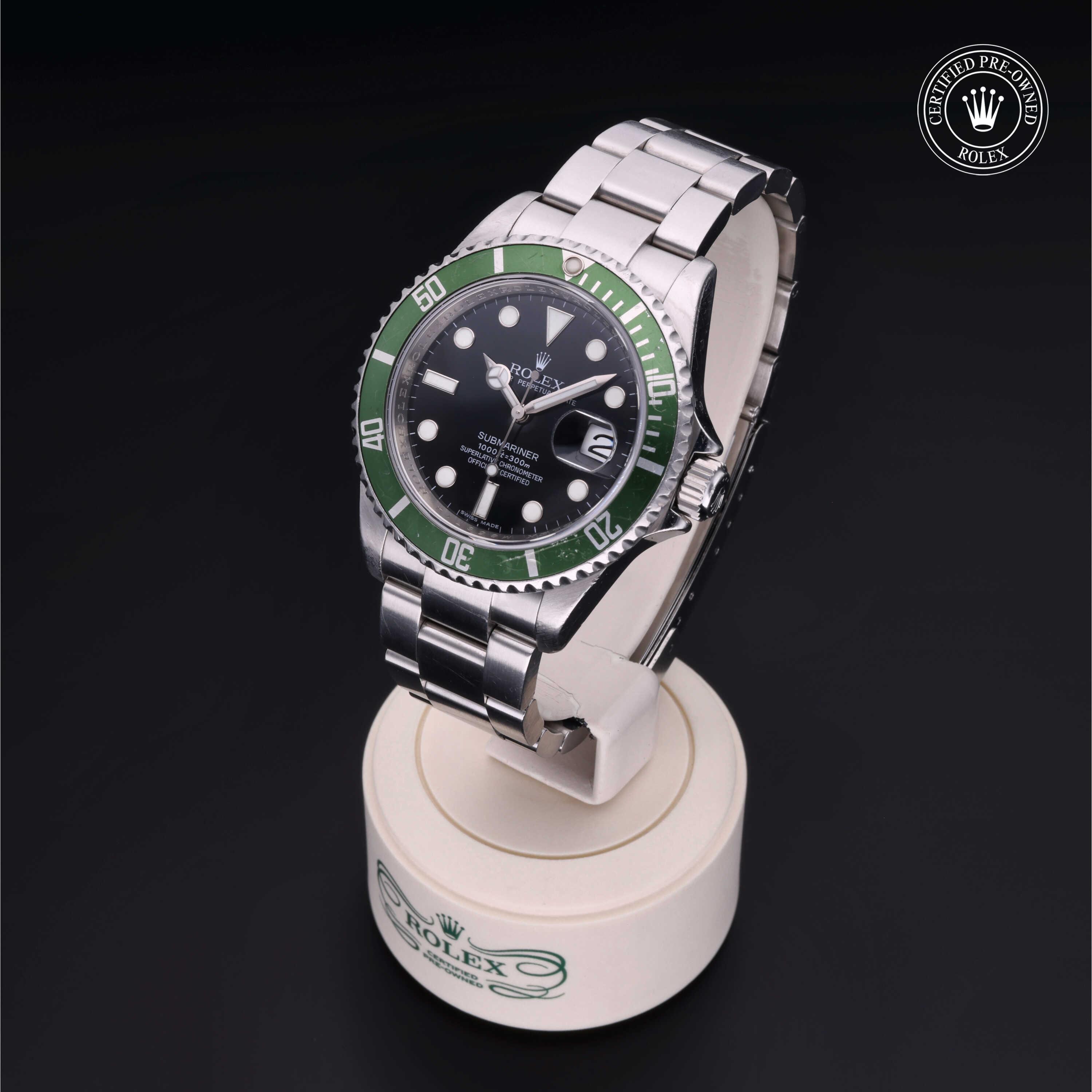 Oyster Perpetual Submariner Date