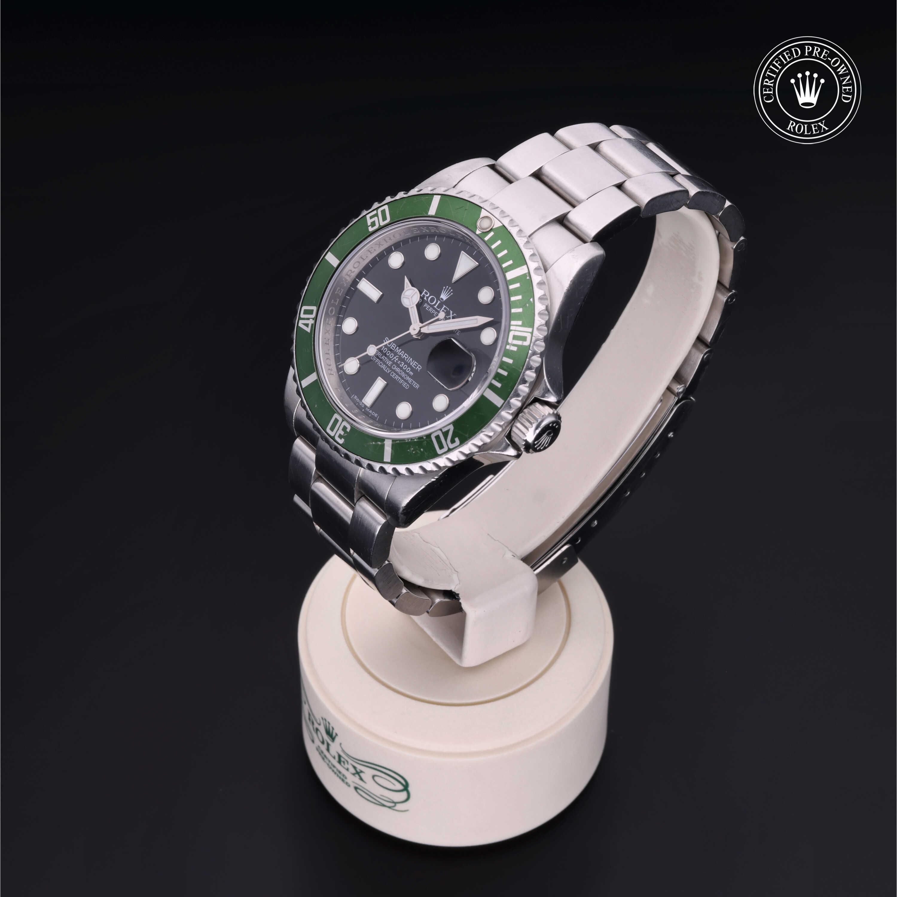 Oyster Perpetual Submariner Date