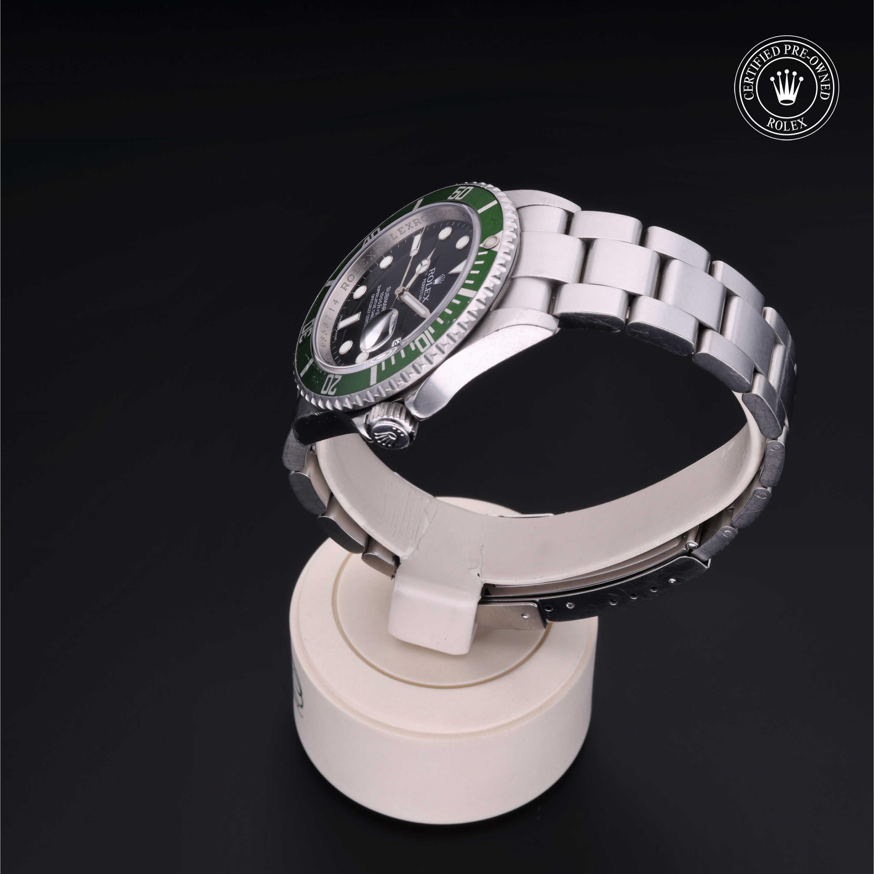 Oyster Perpetual Submariner Date