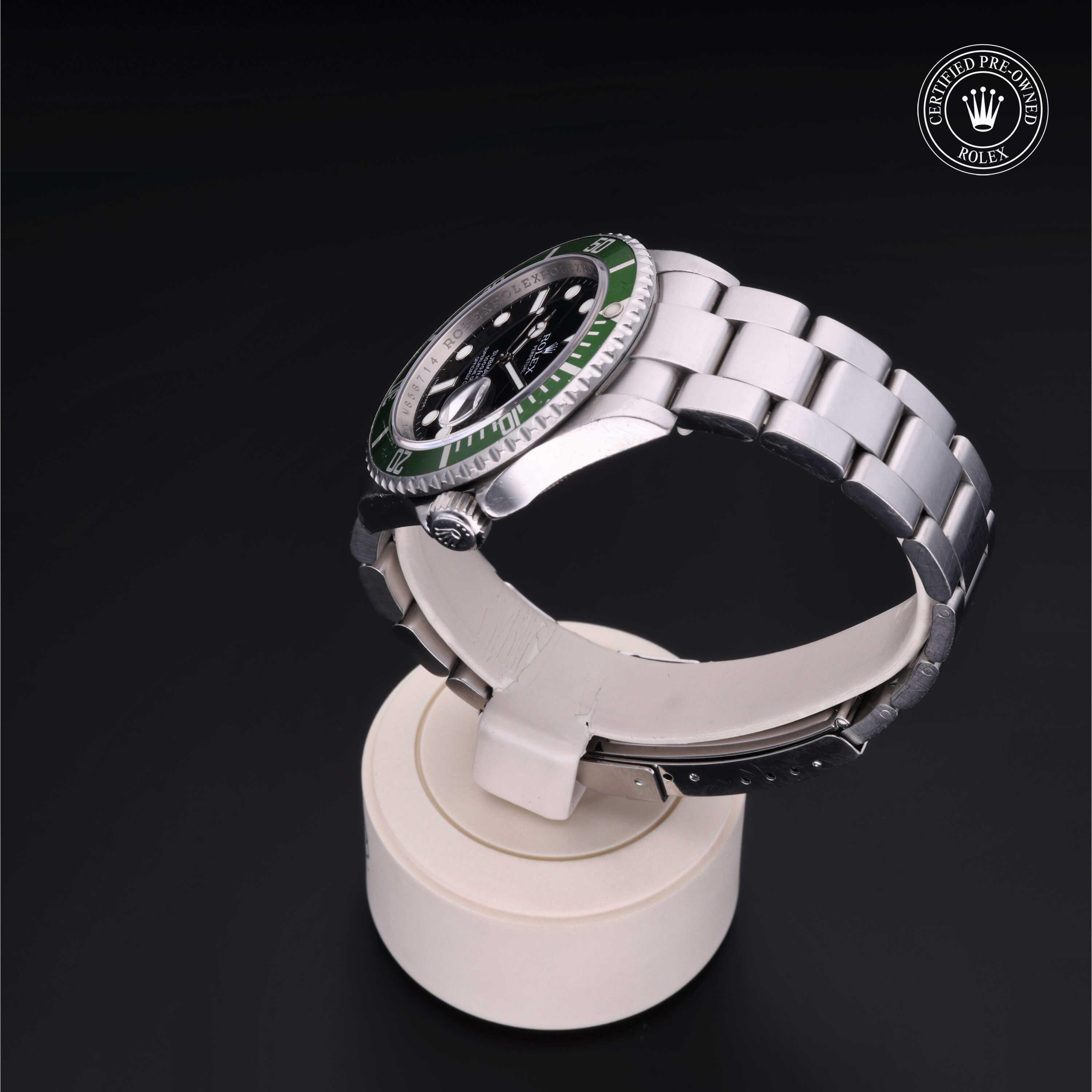 Oyster Perpetual Submariner Date