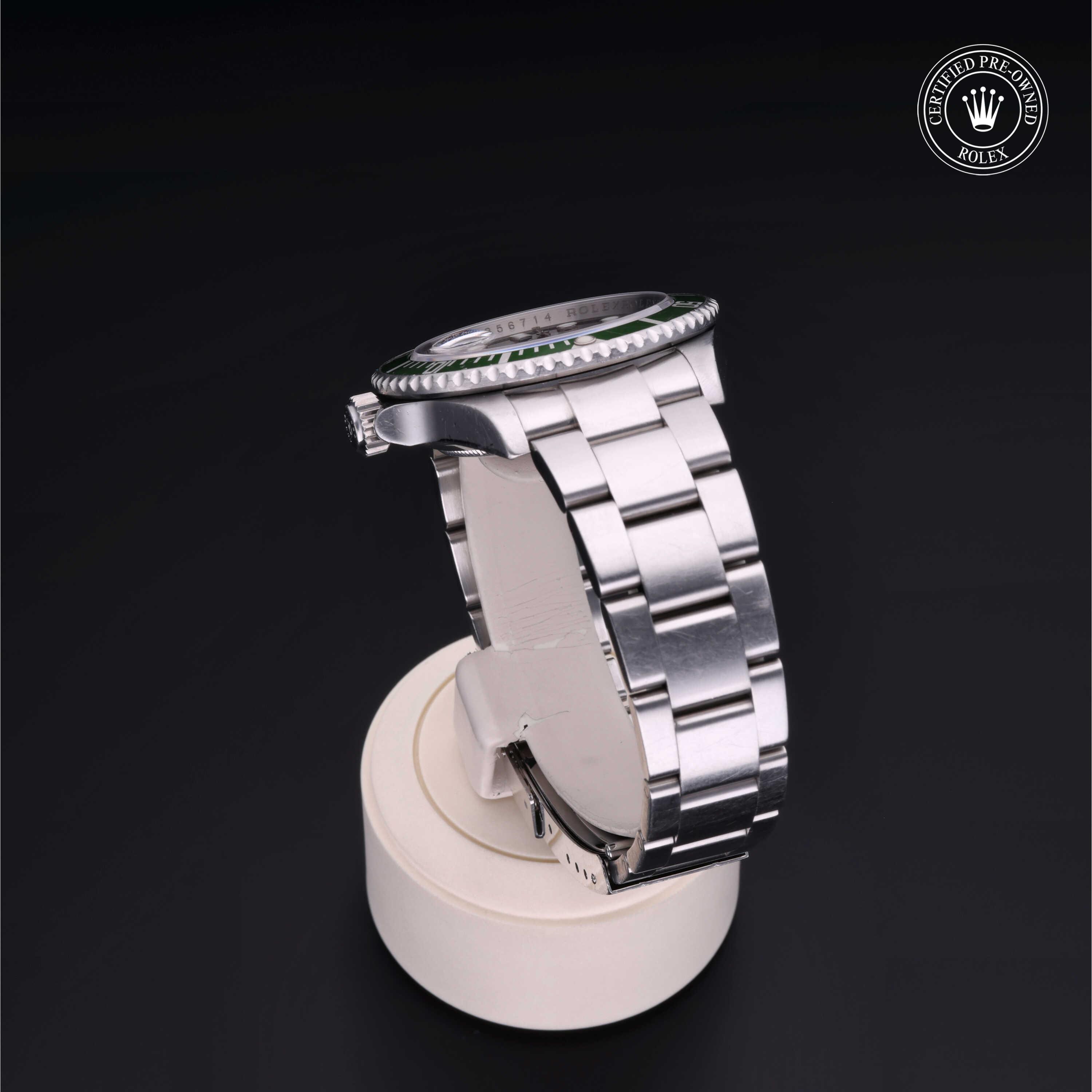 Oyster Perpetual Submariner Date