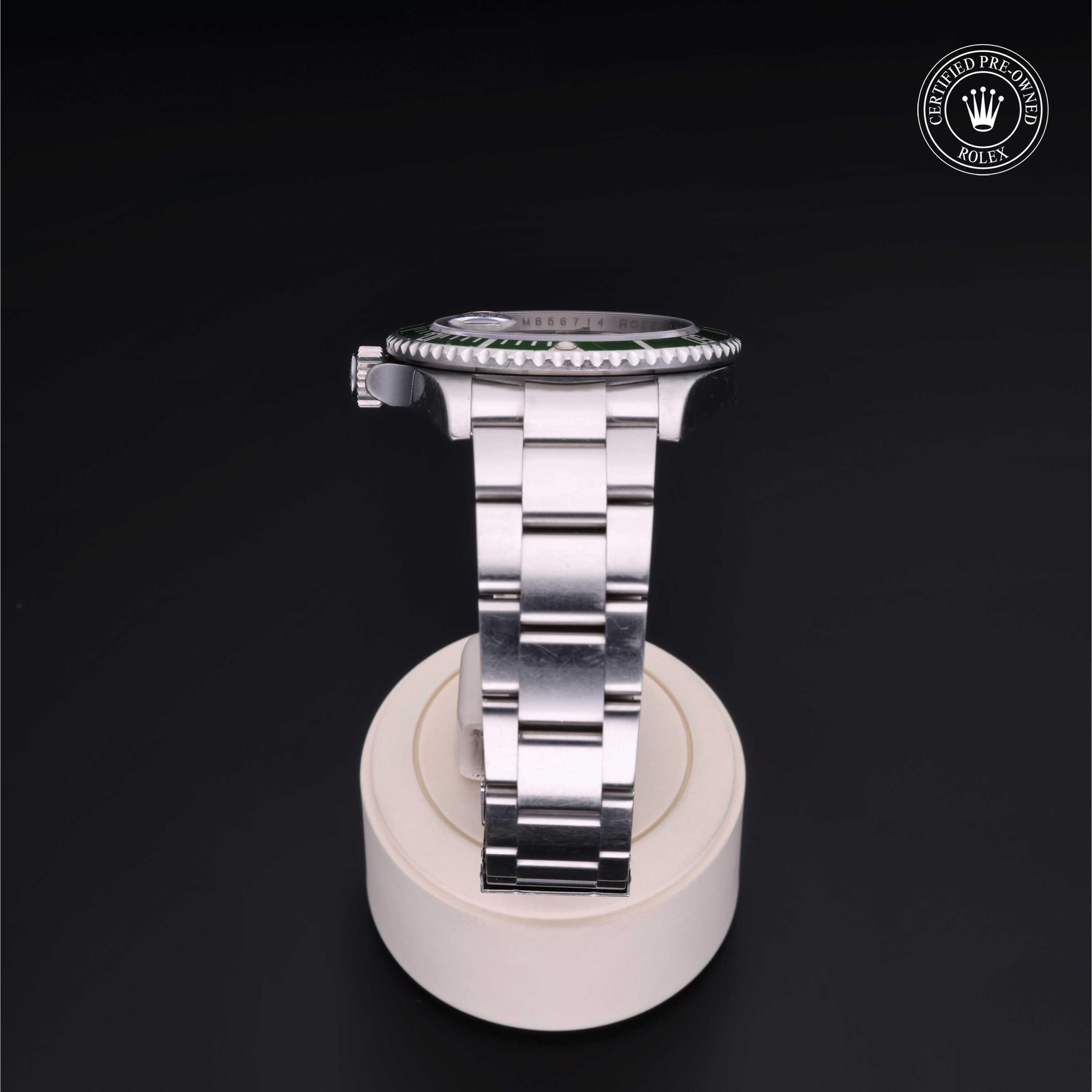 Oyster Perpetual Submariner Date