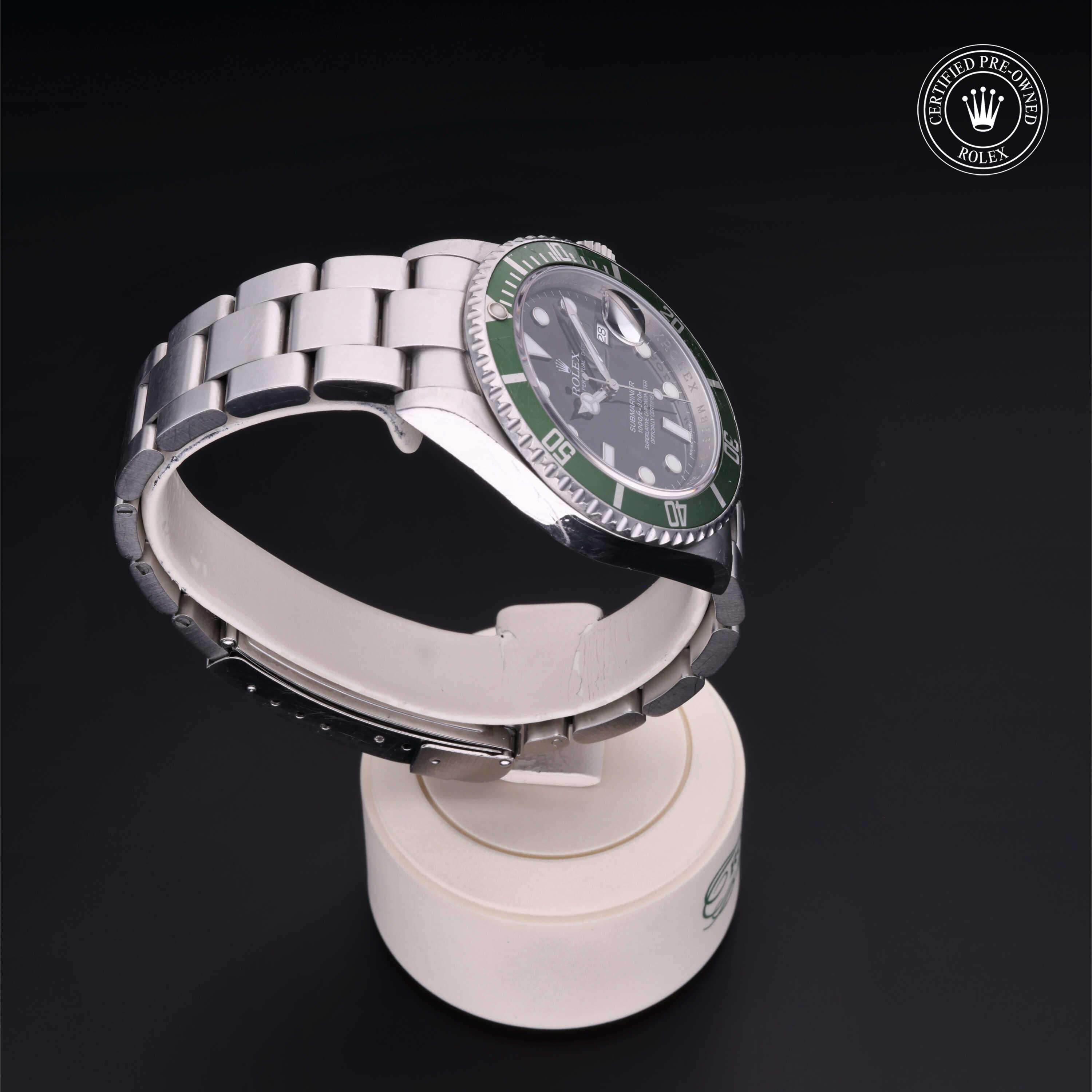 Oyster Perpetual Submariner Date