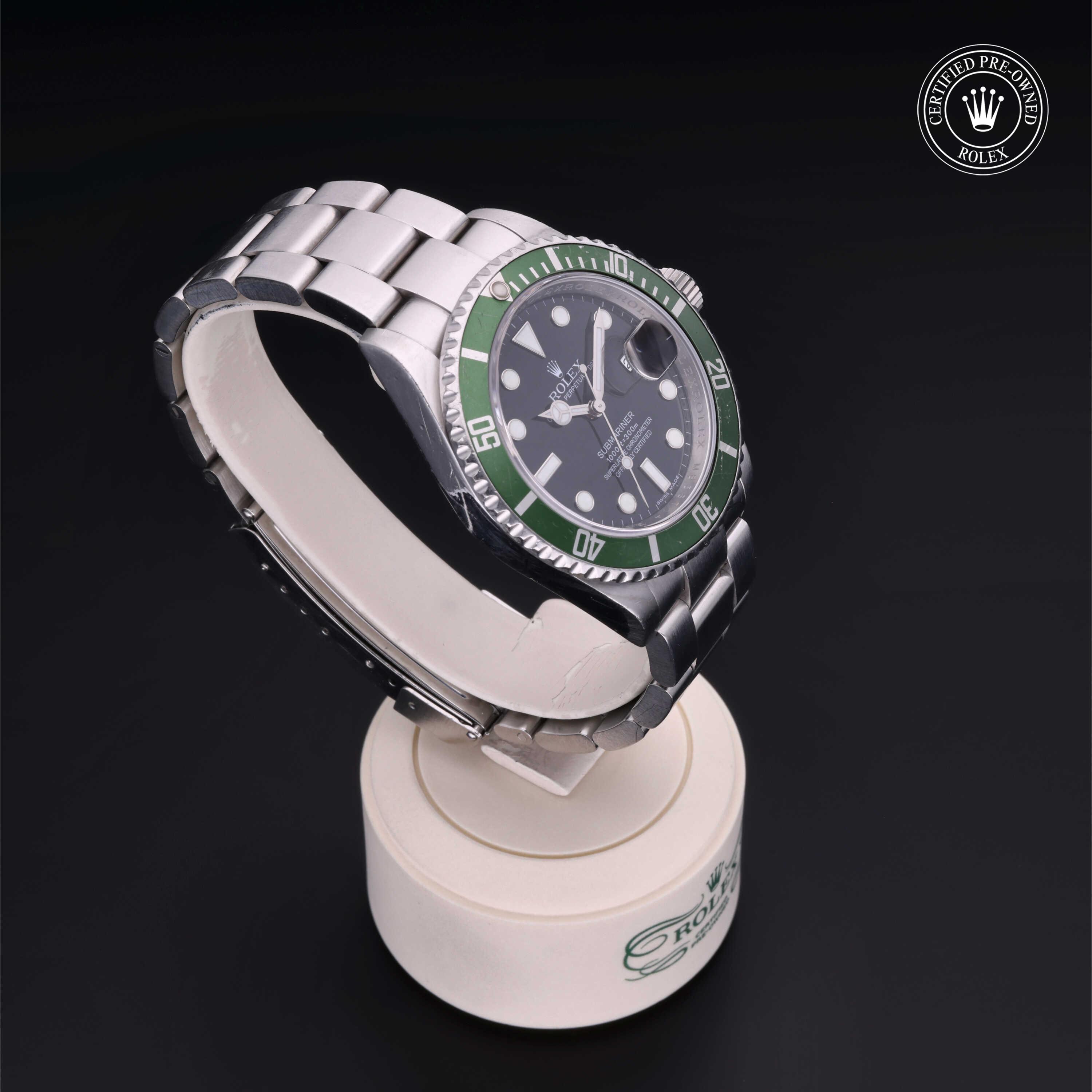 Oyster Perpetual Submariner Date