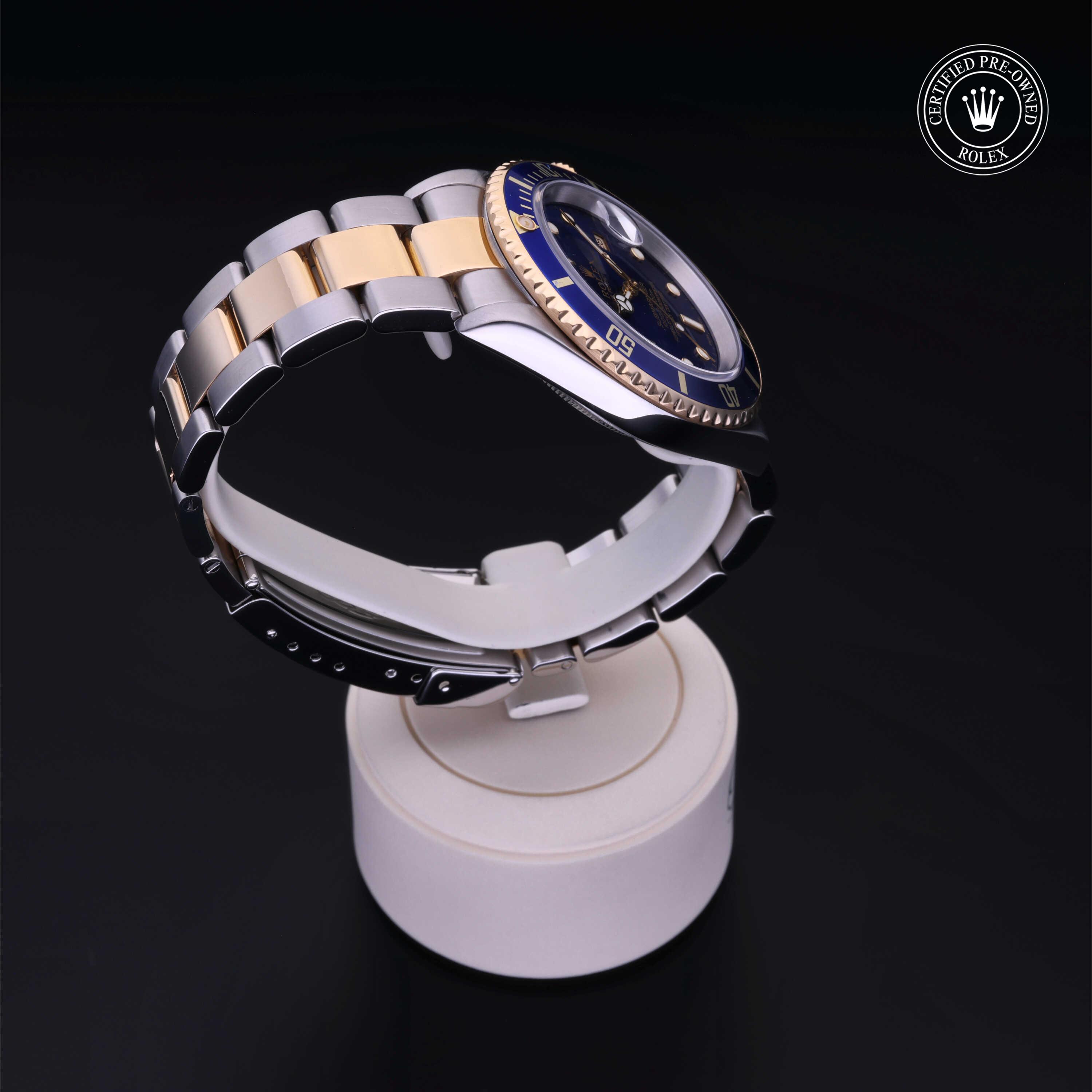 Oyster Perpetual Submariner Date