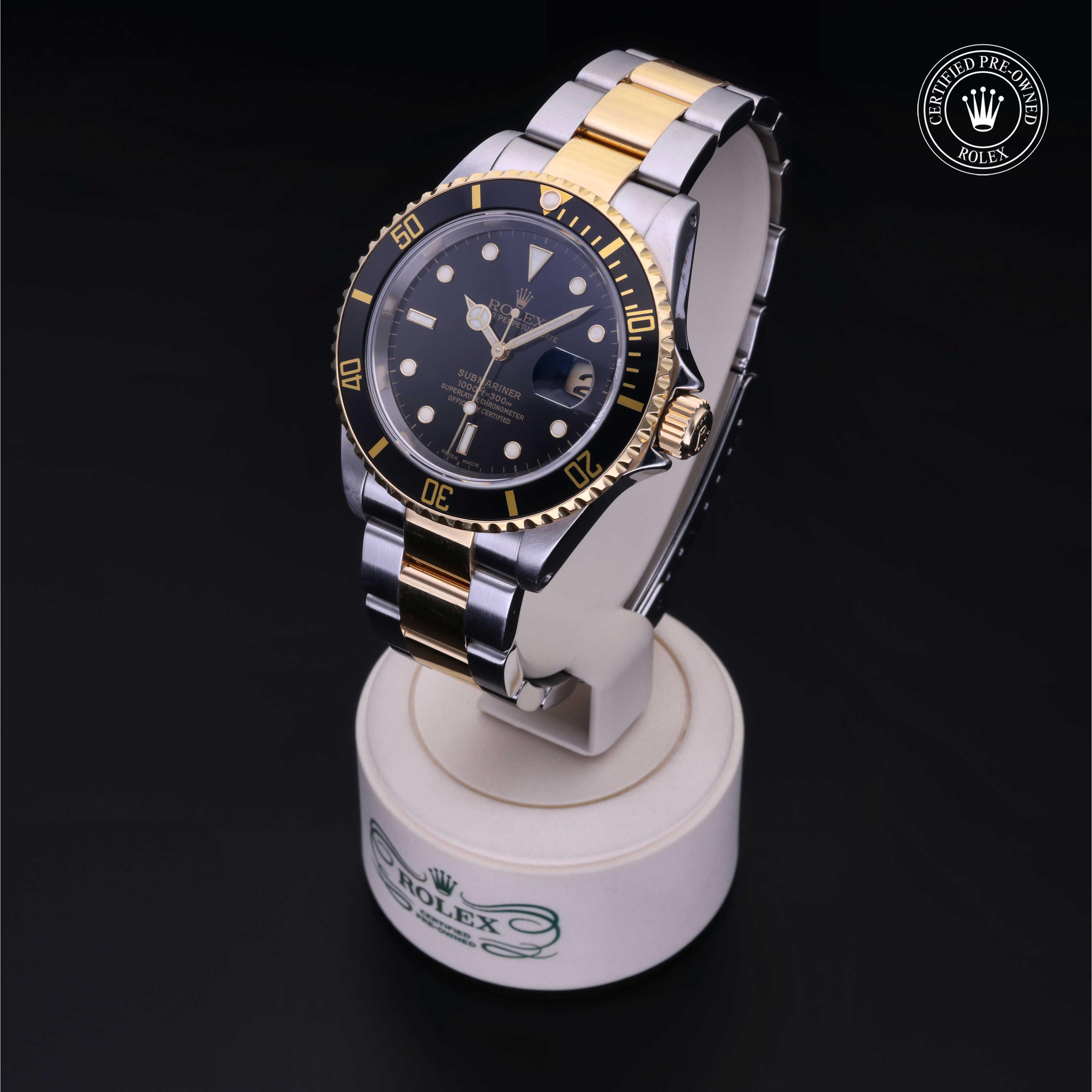 Oyster Perpetual  Submariner Date