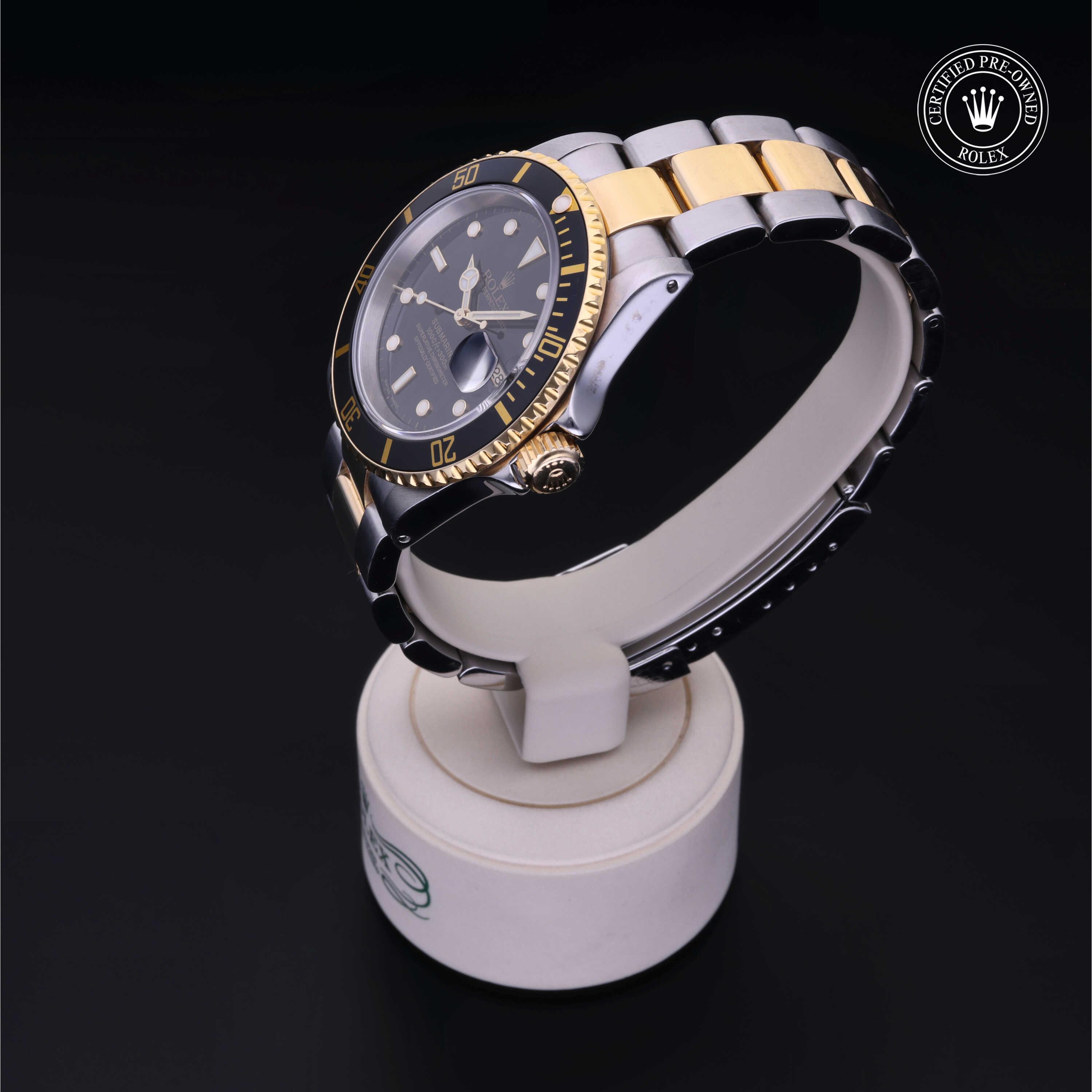 Oyster Perpetual  Submariner Date
