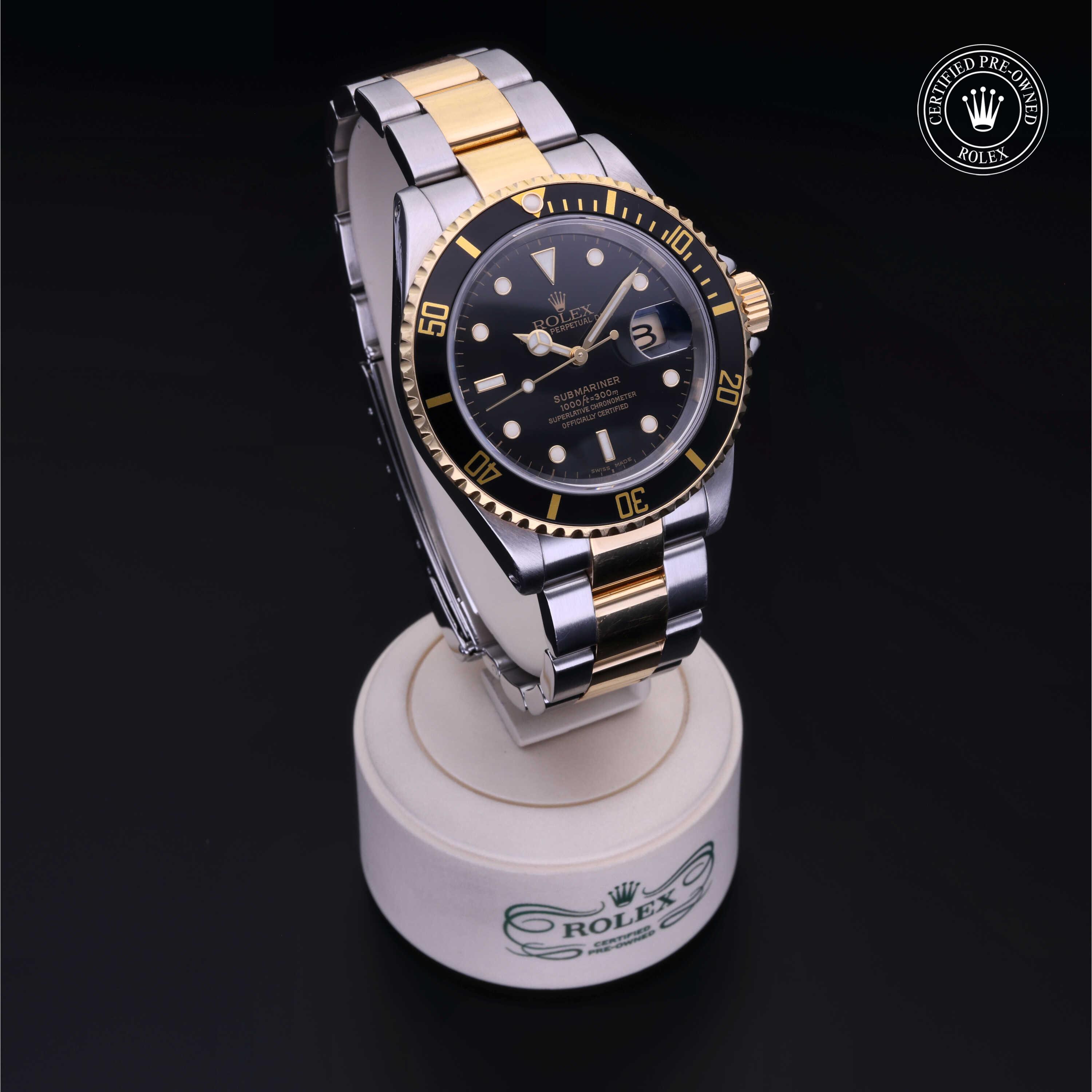 Oyster Perpetual  Submariner Date