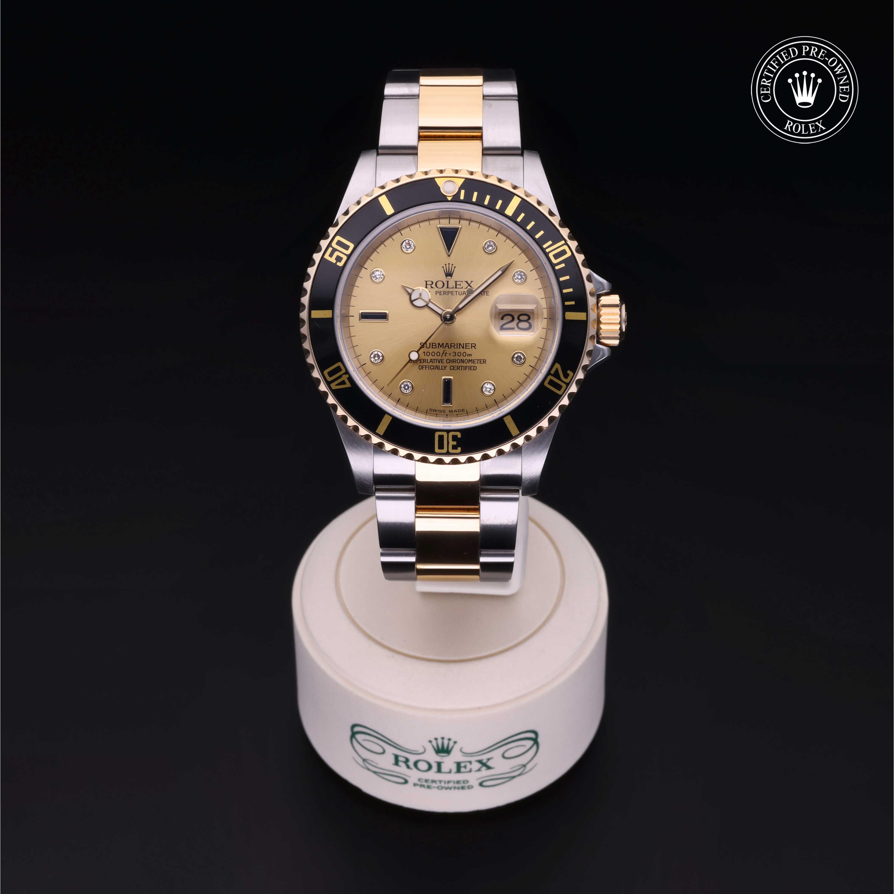 Oyster Perpetual Submariner Date
