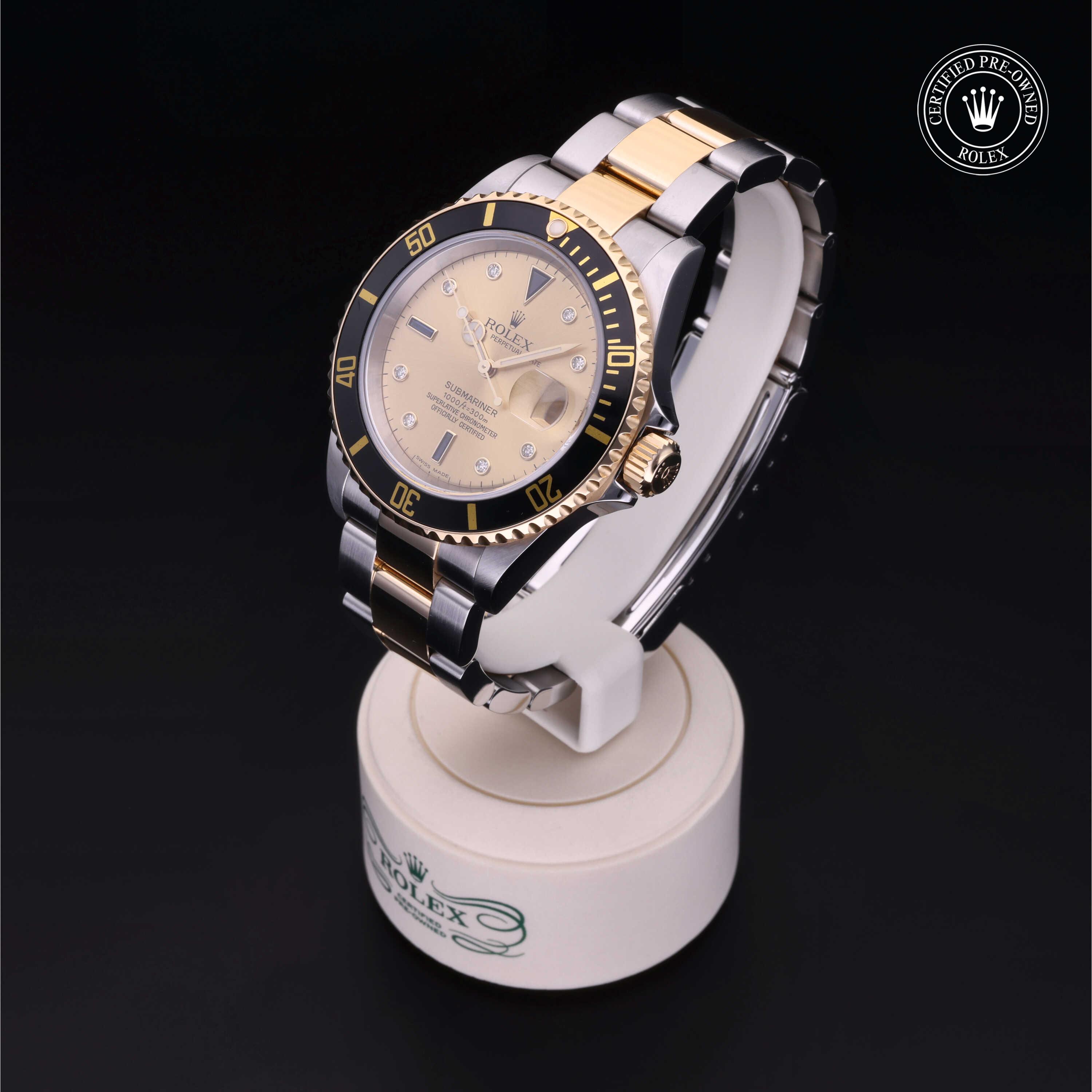 Oyster Perpetual Submariner Date