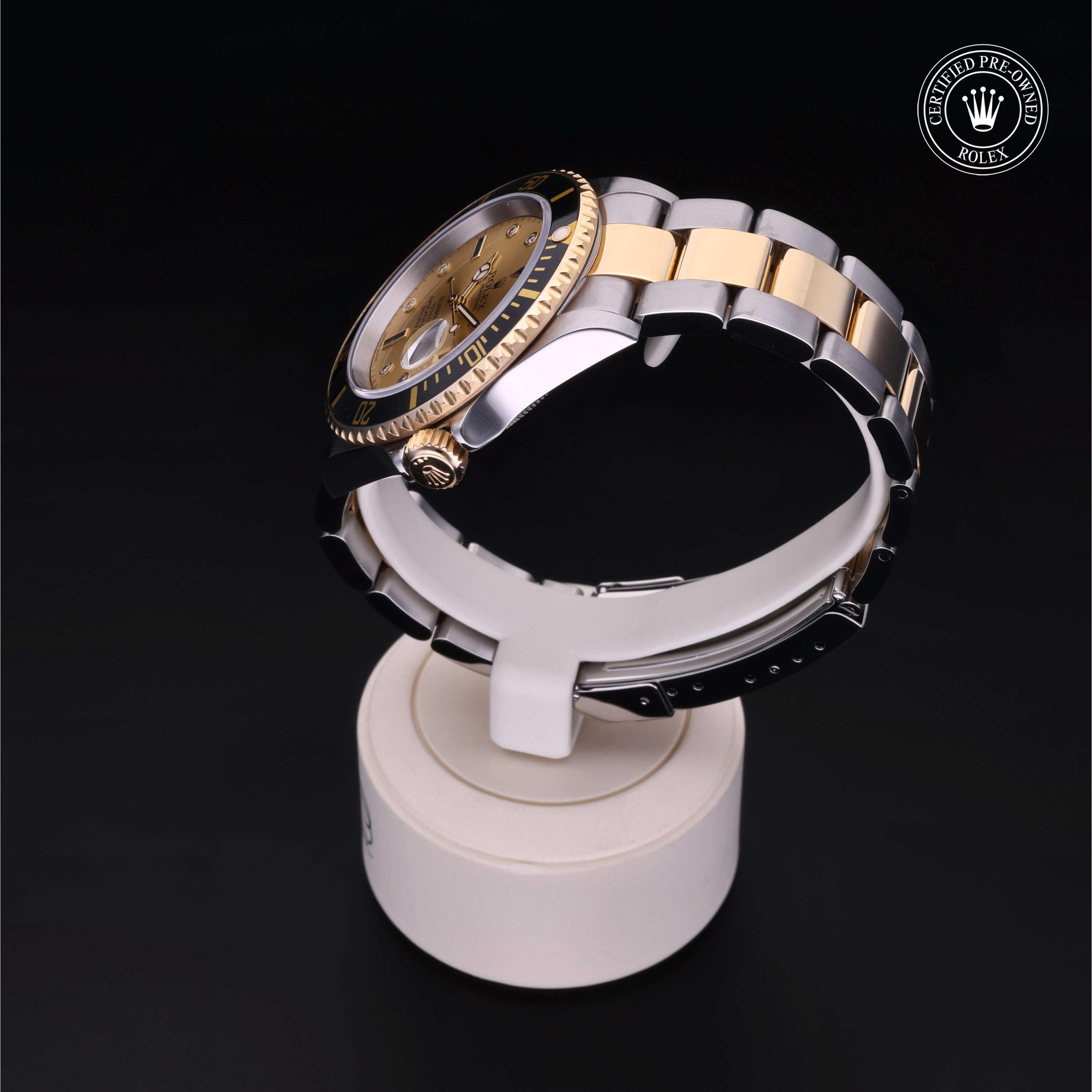 Oyster Perpetual Submariner Date