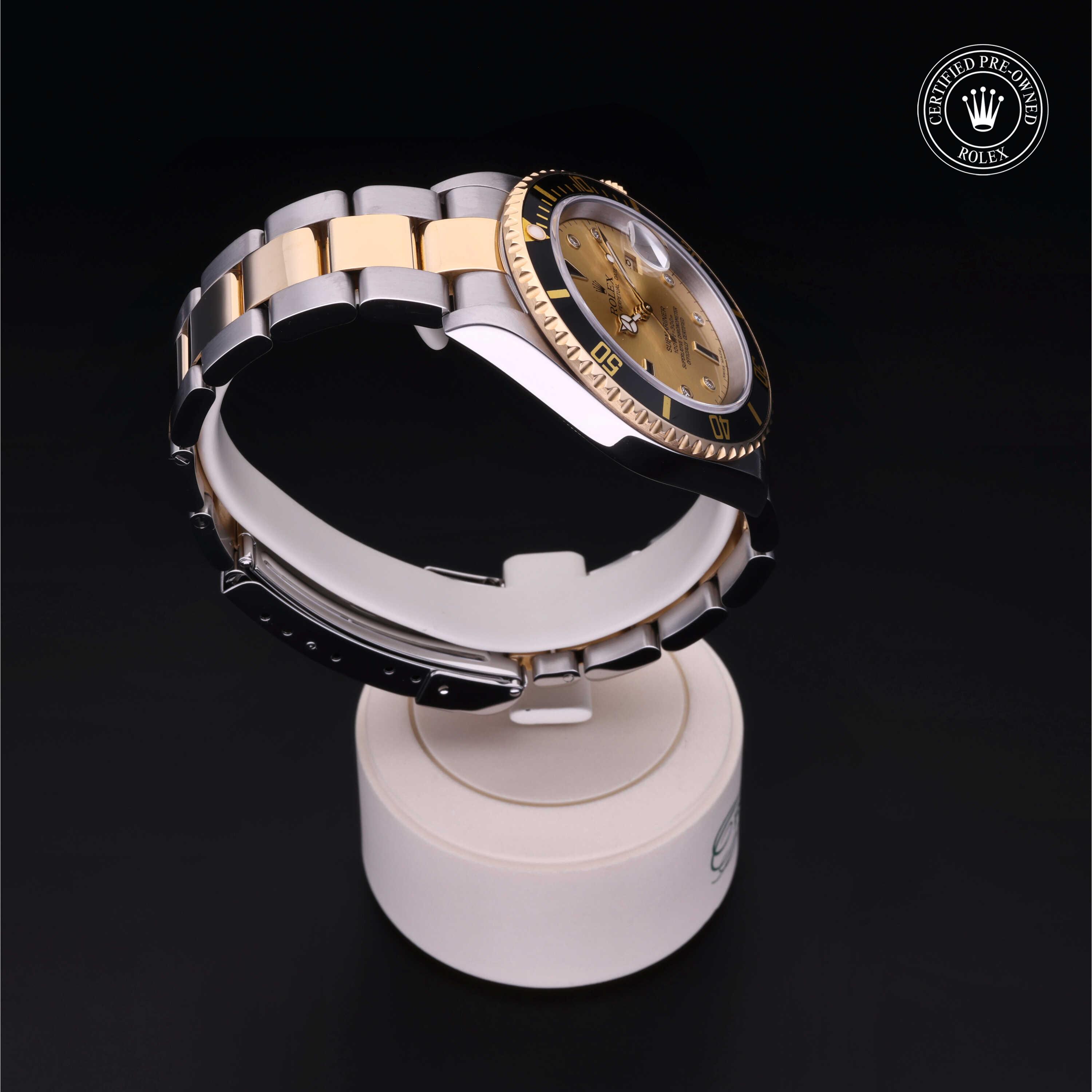 Oyster Perpetual Submariner Date