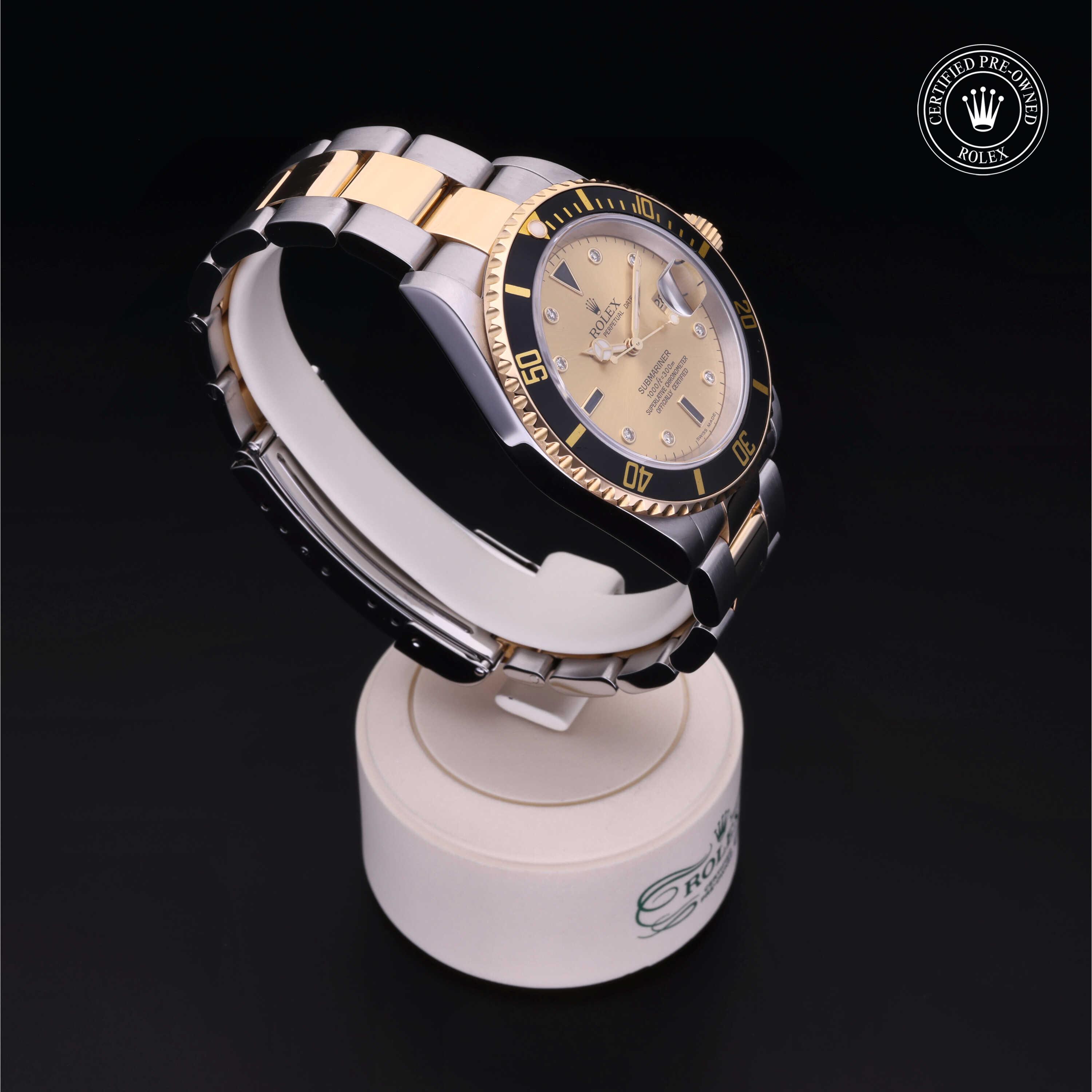 Oyster Perpetual Submariner Date