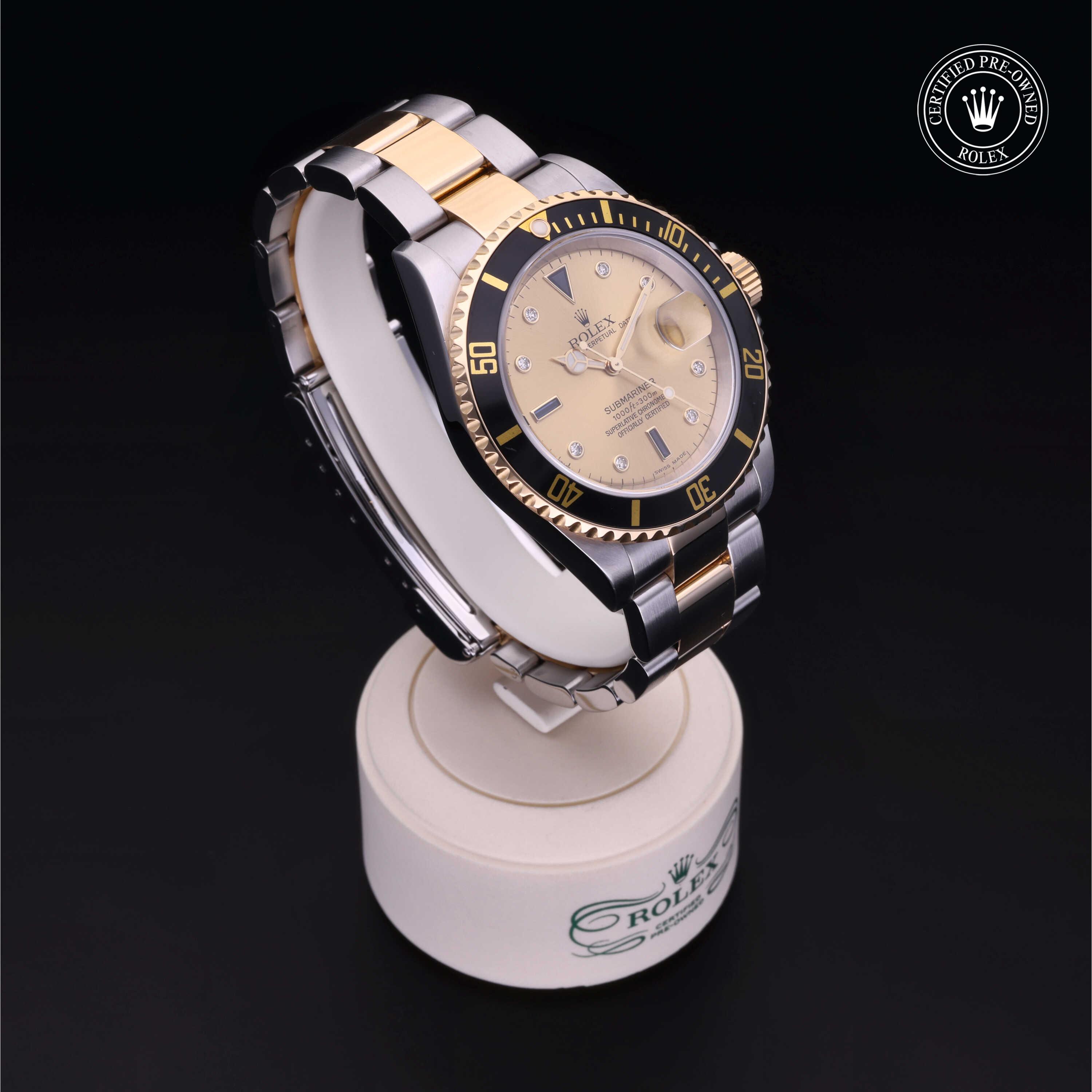 Oyster Perpetual Submariner Date