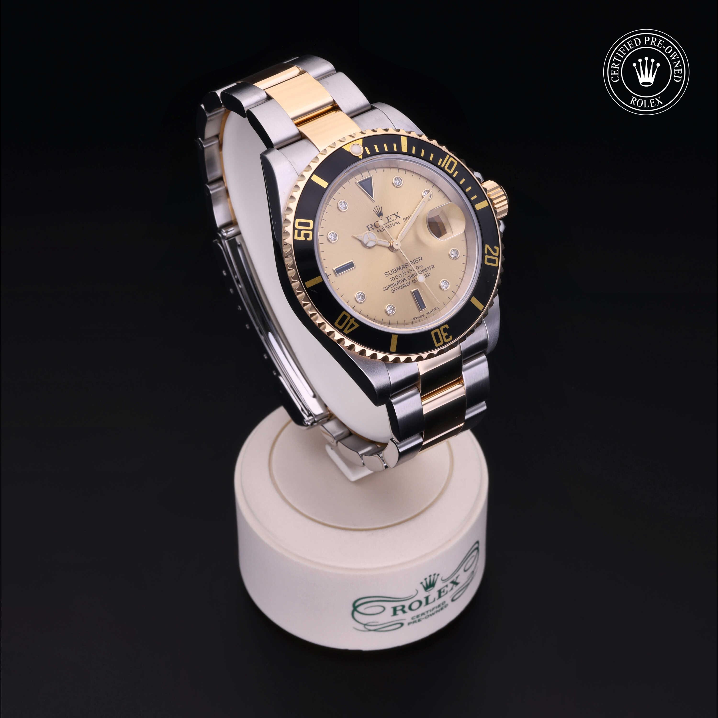 Oyster Perpetual Submariner Date