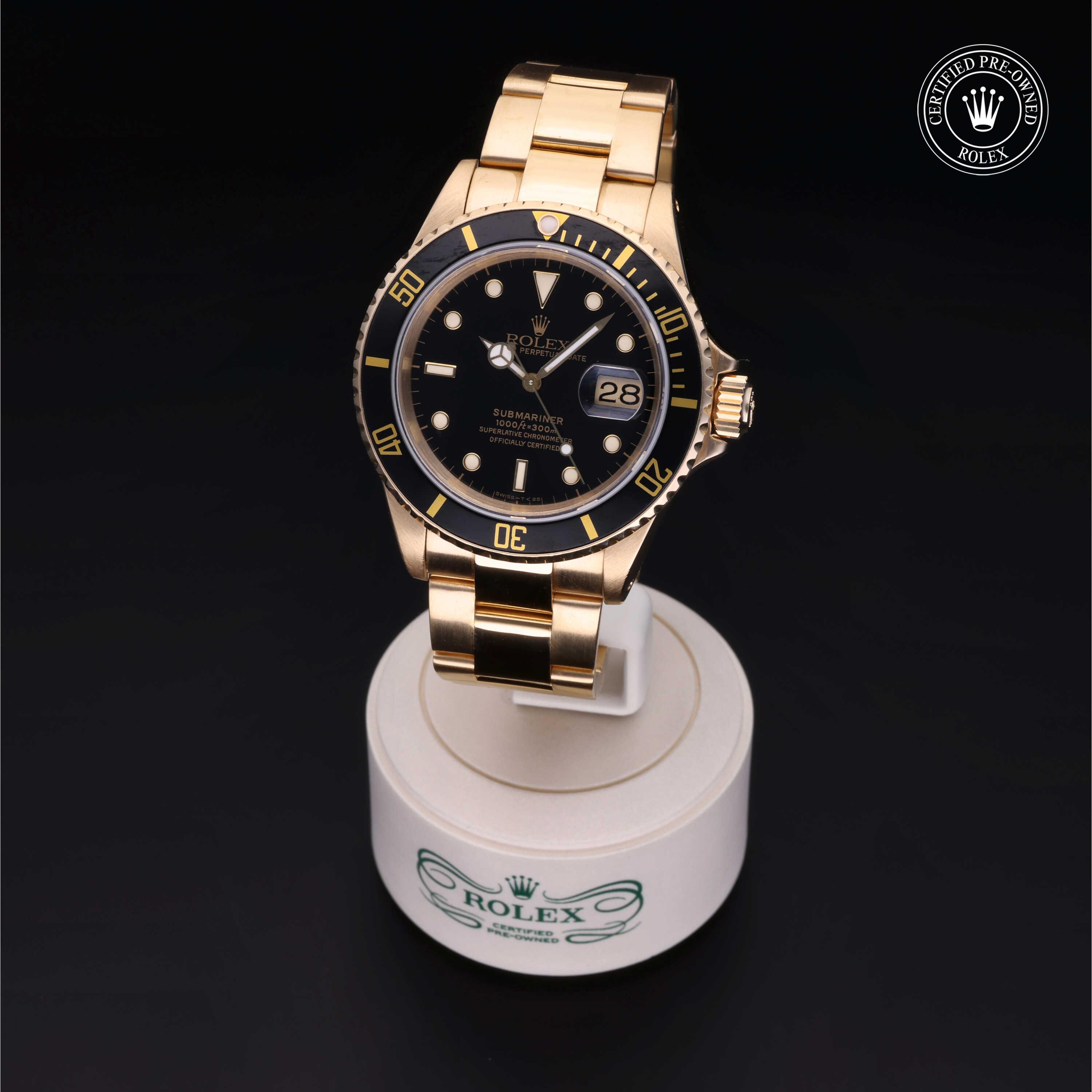 Oyster Perpetual Submariner Date