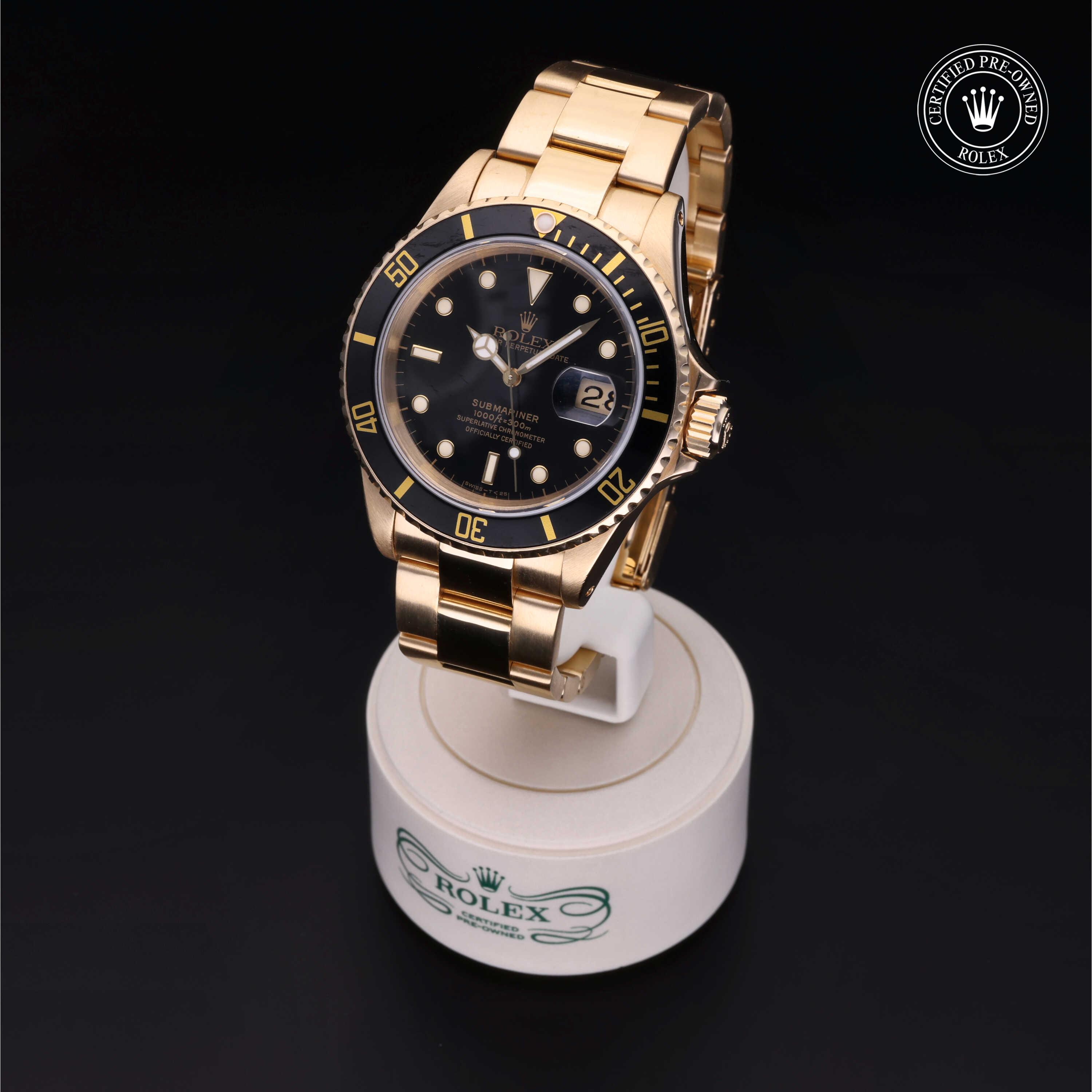Oyster Perpetual Submariner Date