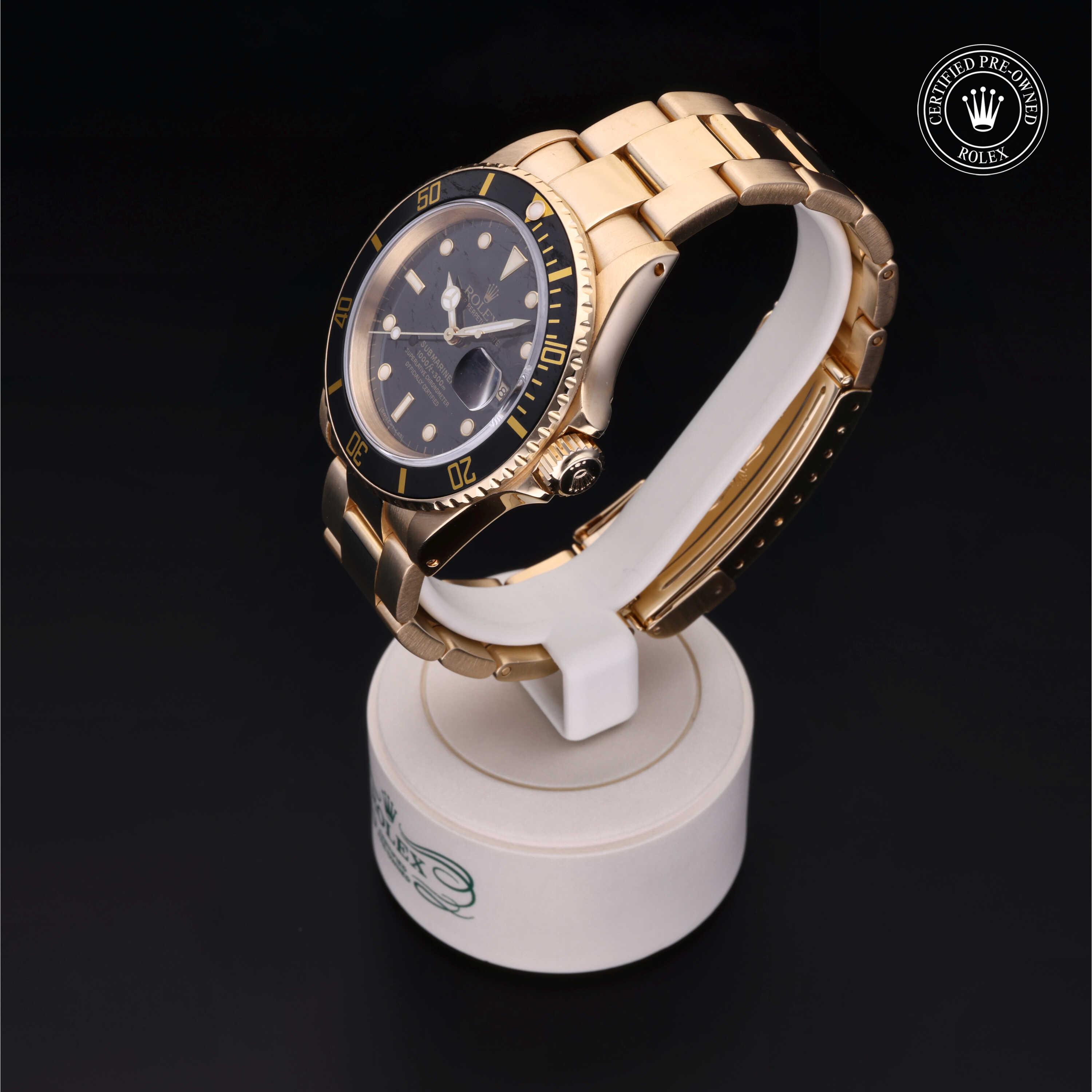 Oyster Perpetual Submariner Date
