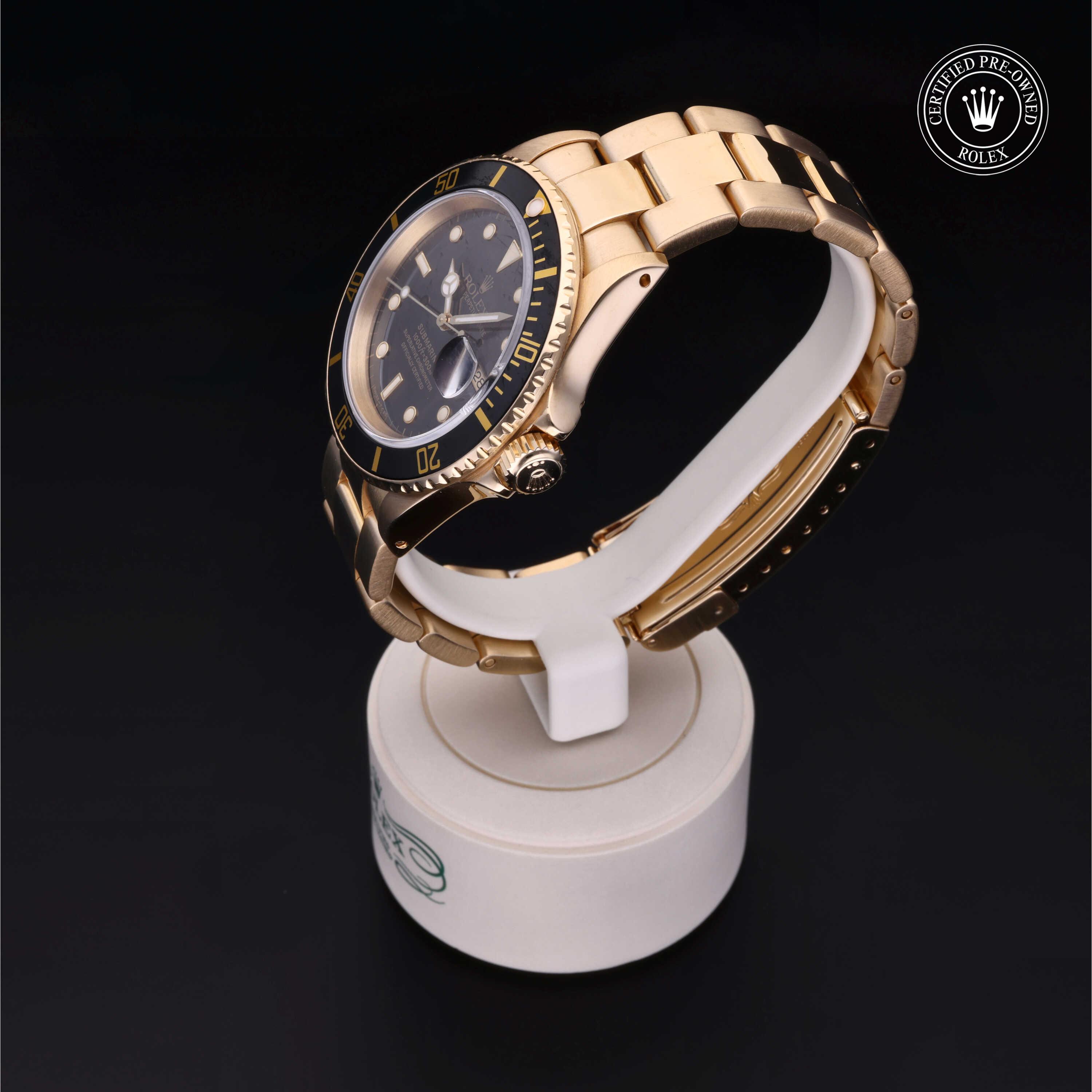 Oyster Perpetual Submariner Date