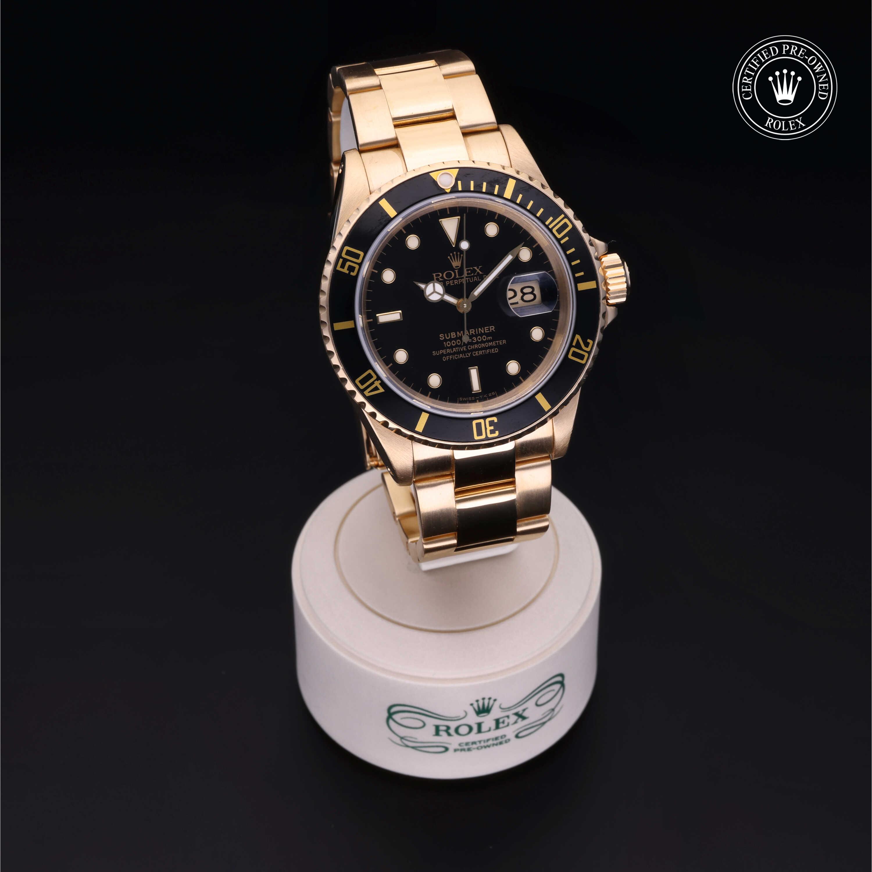 Oyster Perpetual Submariner Date