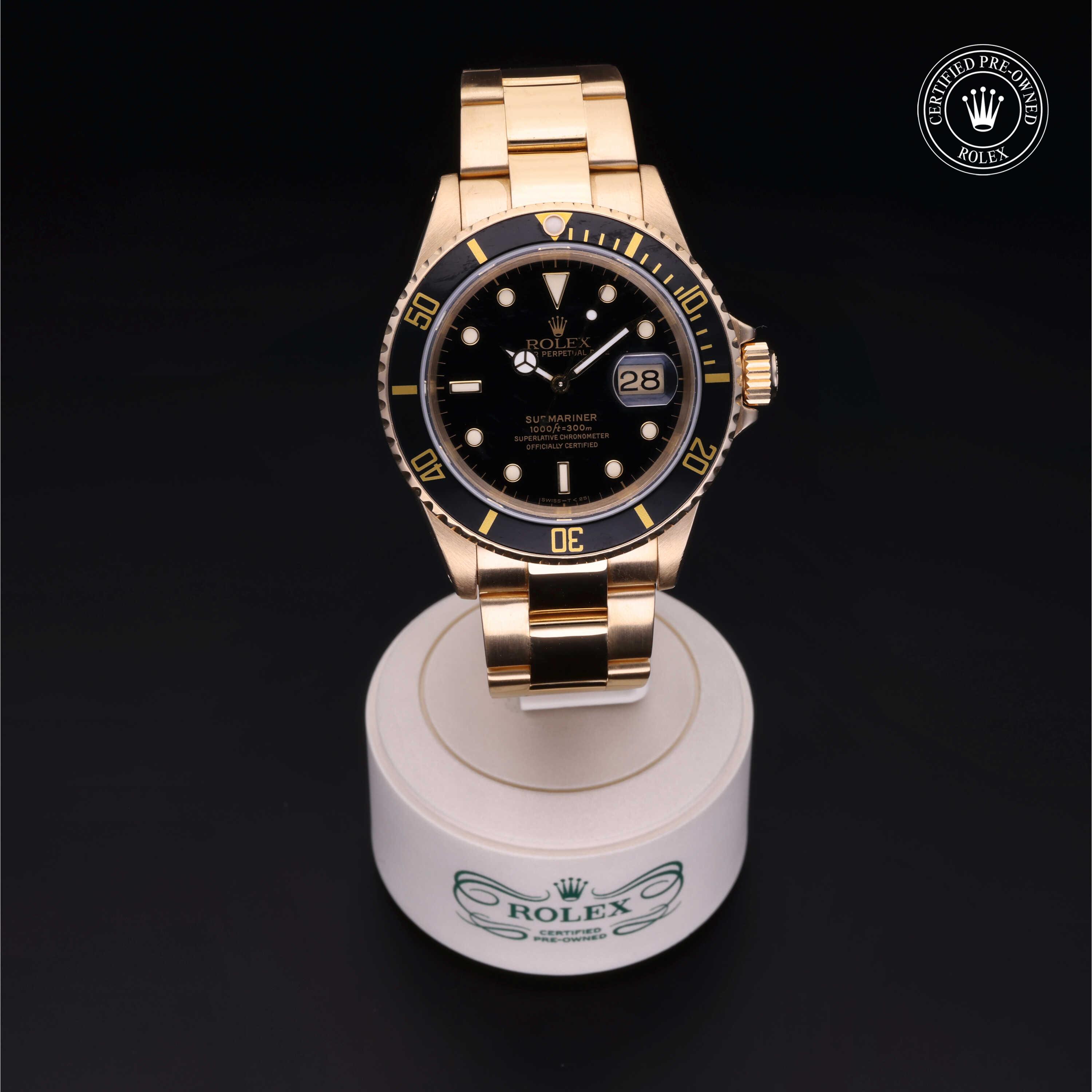 Oyster Perpetual Submariner Date
