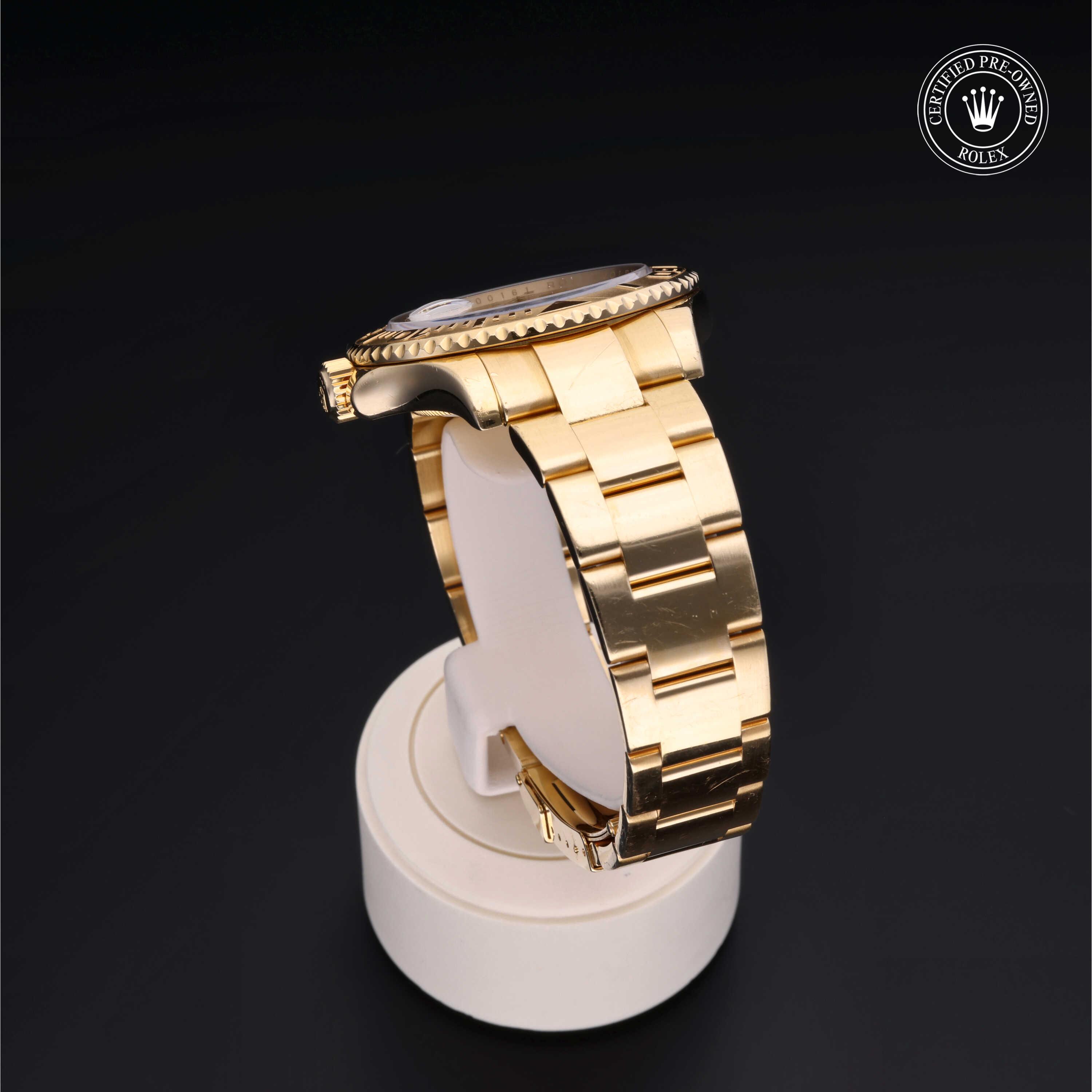 Oyster Perpetual Yacht-Master 40