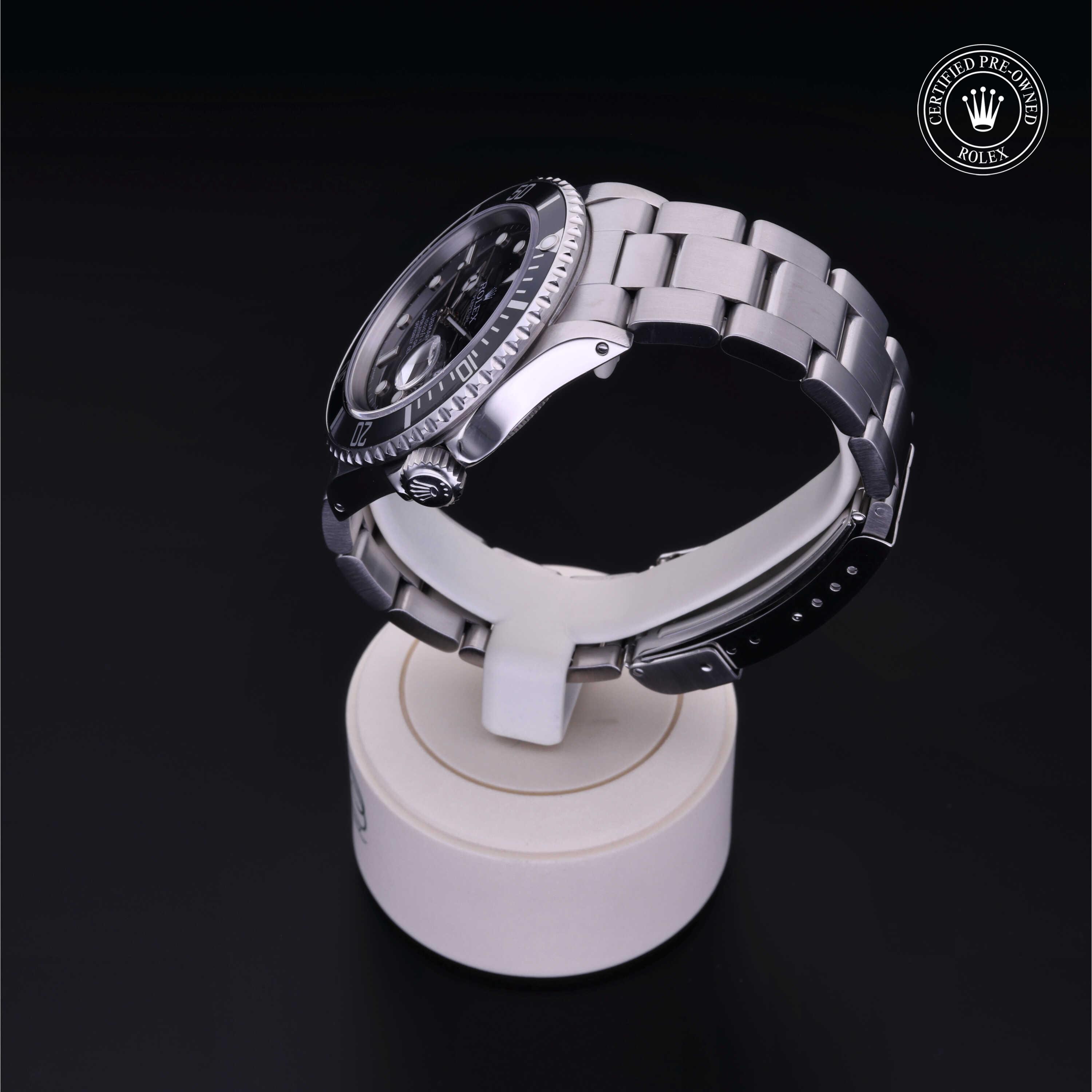 Oyster Perpetual Submariner Date
