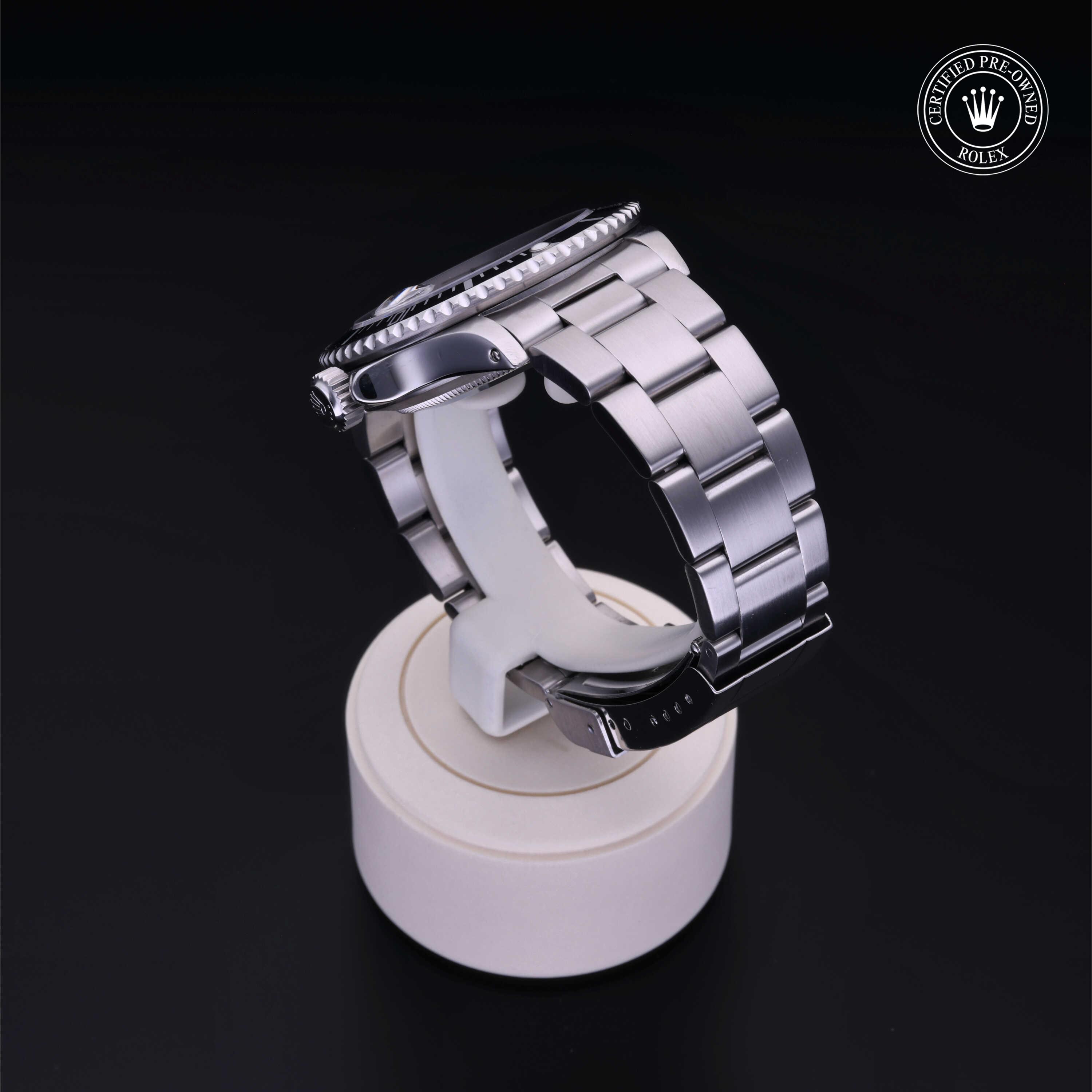 Oyster Perpetual Submariner Date