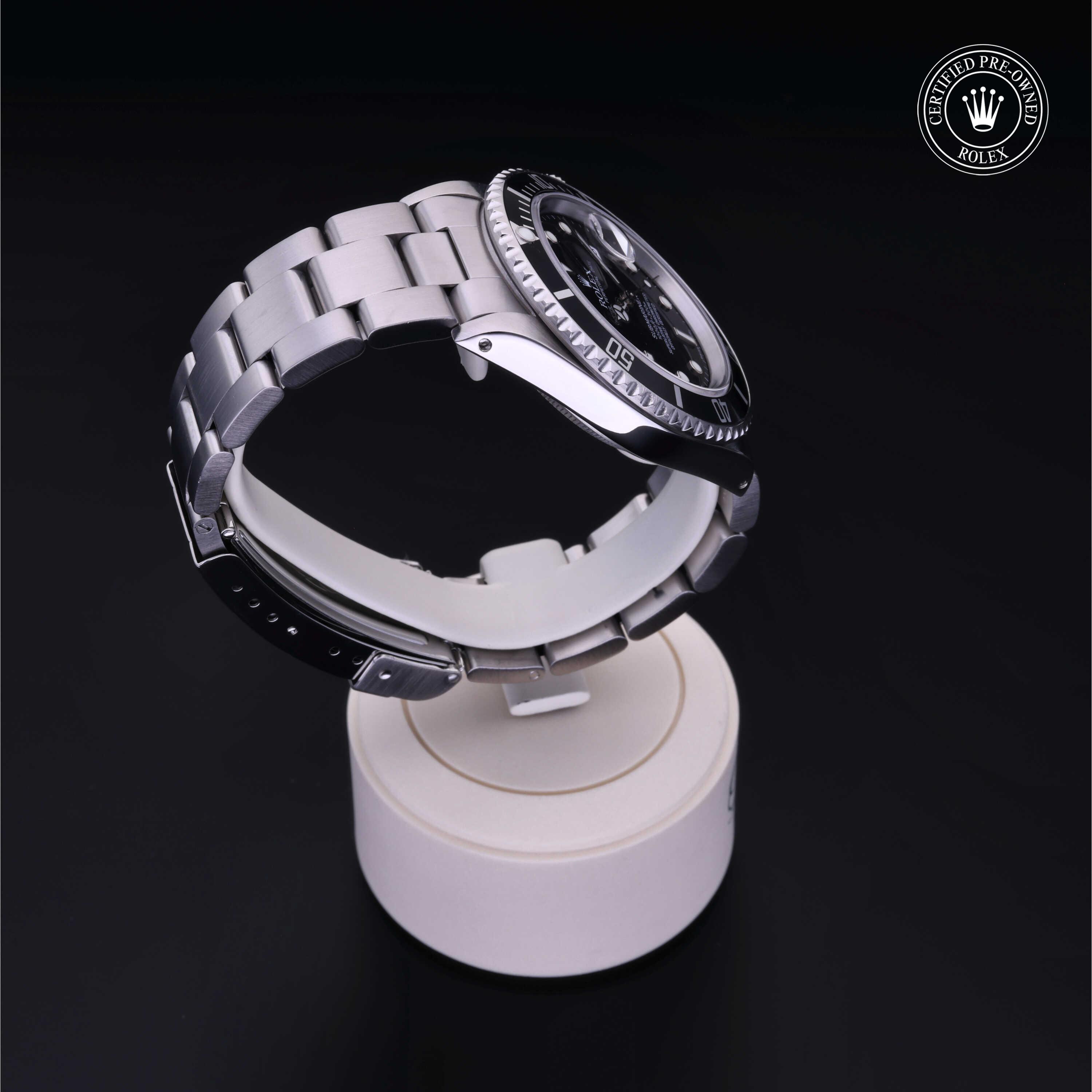 Oyster Perpetual Submariner Date