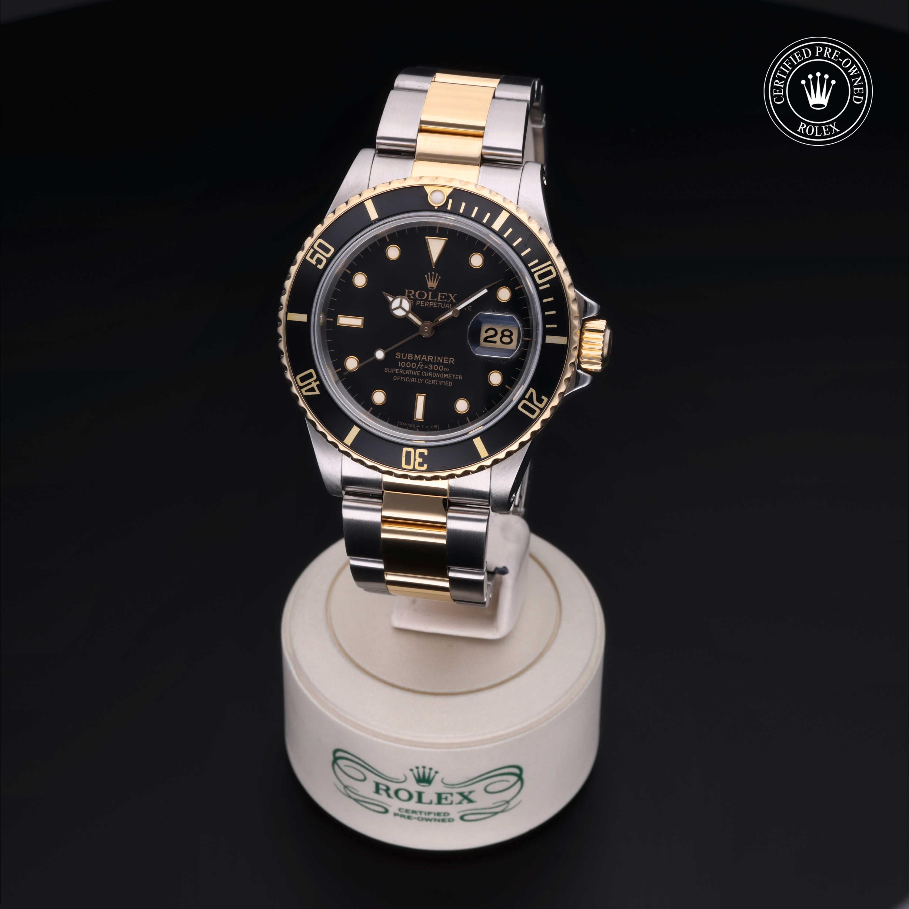 Oyster Perpetual Submariner Date