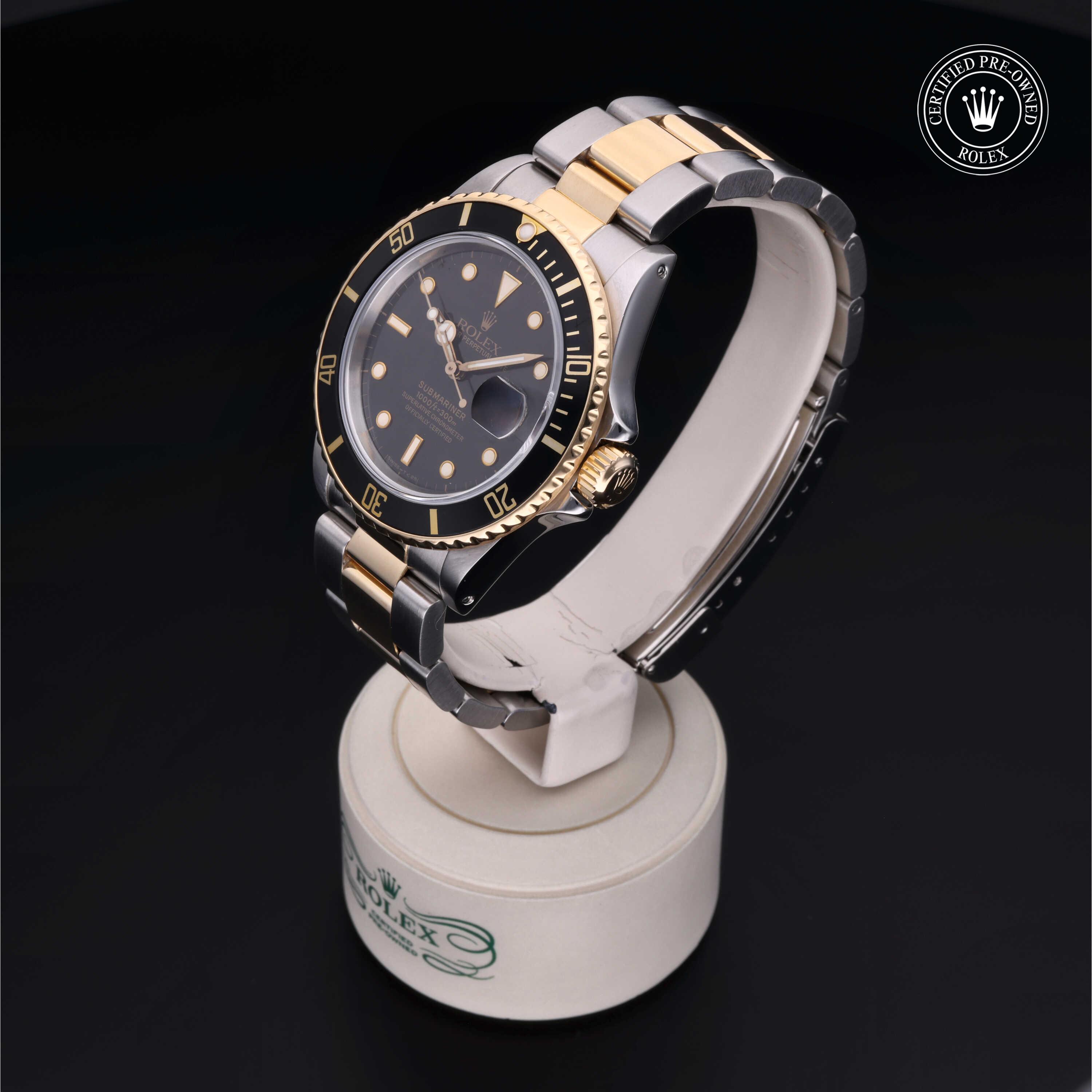 Oyster Perpetual Submariner Date