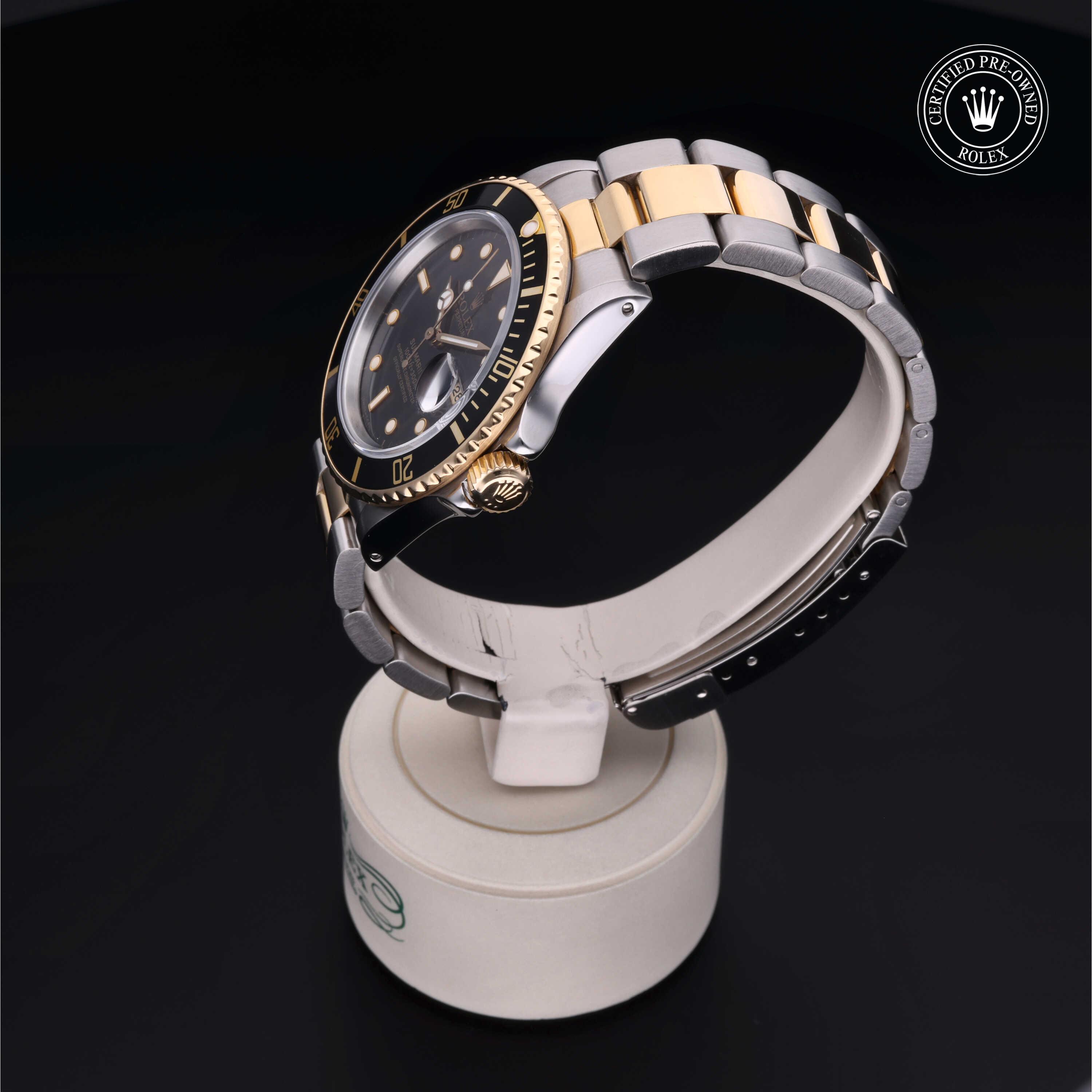 Oyster Perpetual Submariner Date