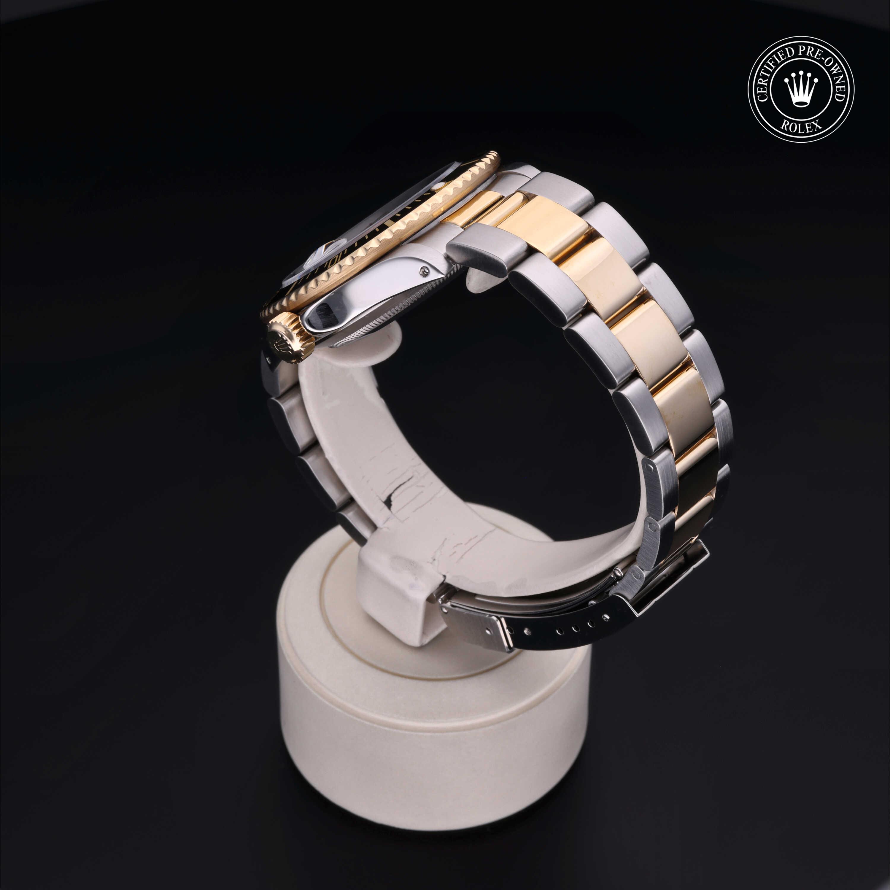 Oyster Perpetual Submariner Date