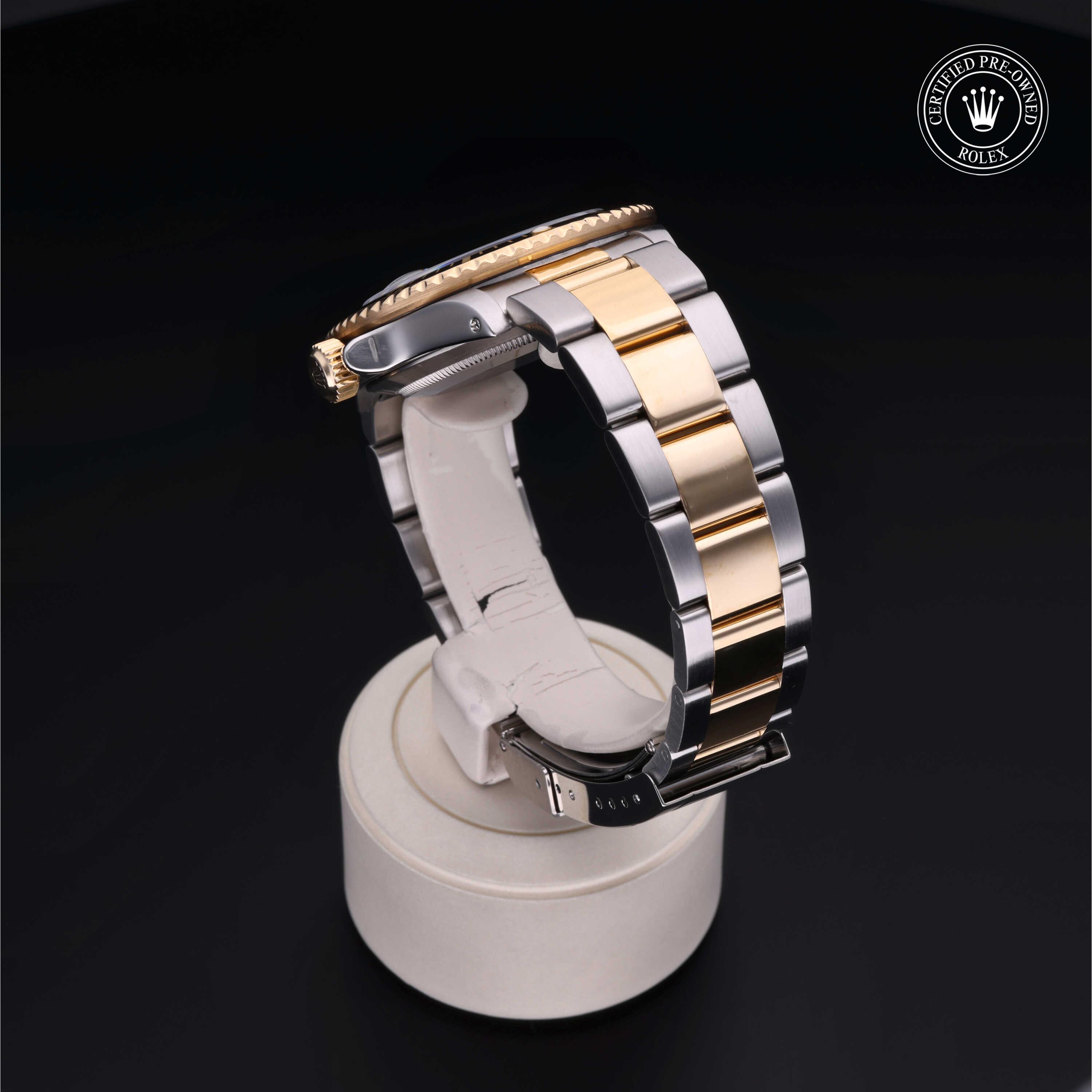 Oyster Perpetual Submariner Date