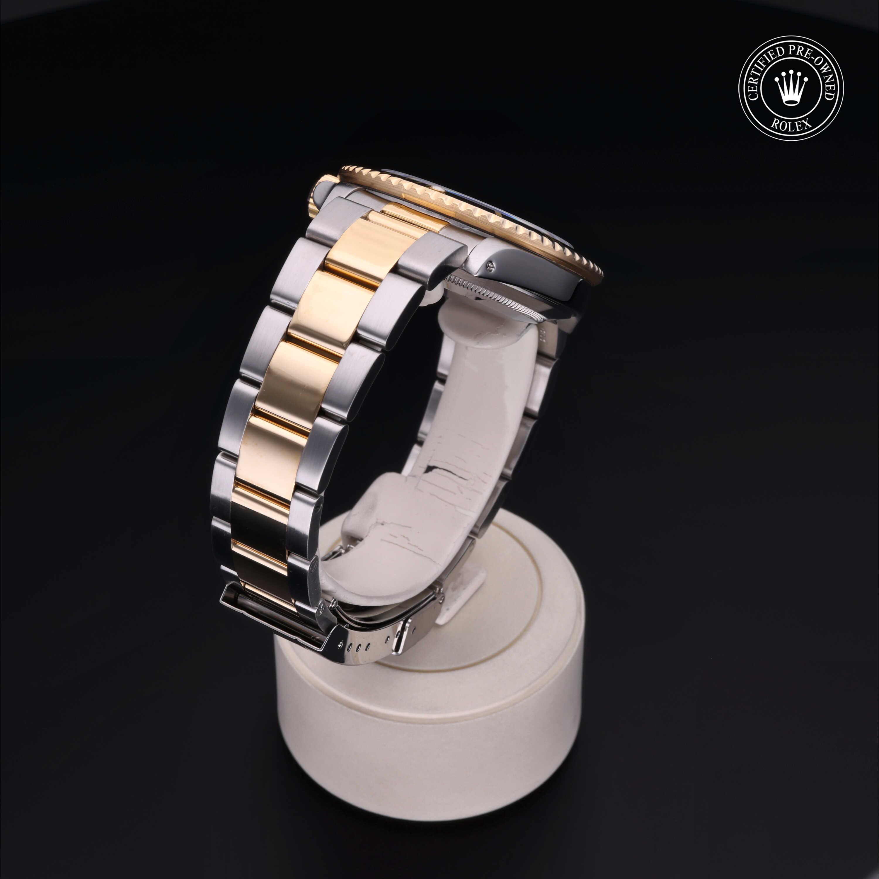 Oyster Perpetual Submariner Date