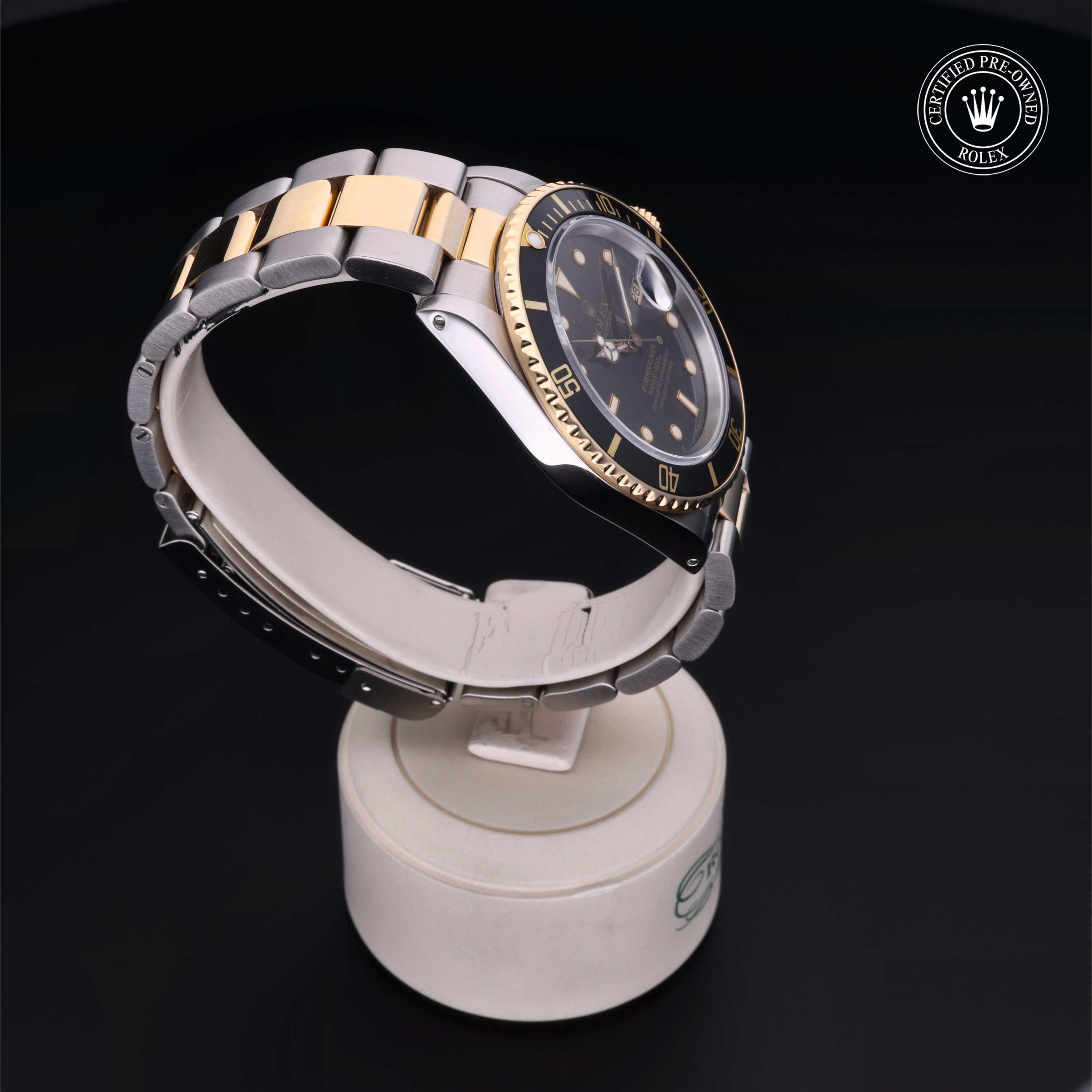 Oyster Perpetual Submariner Date