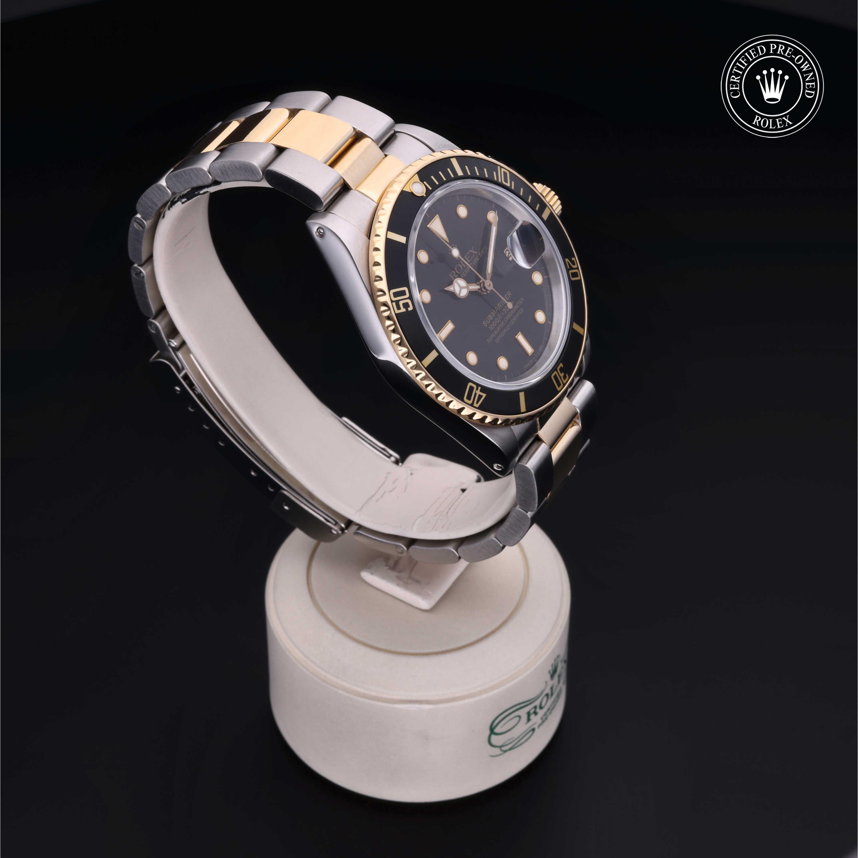 Oyster Perpetual Submariner Date