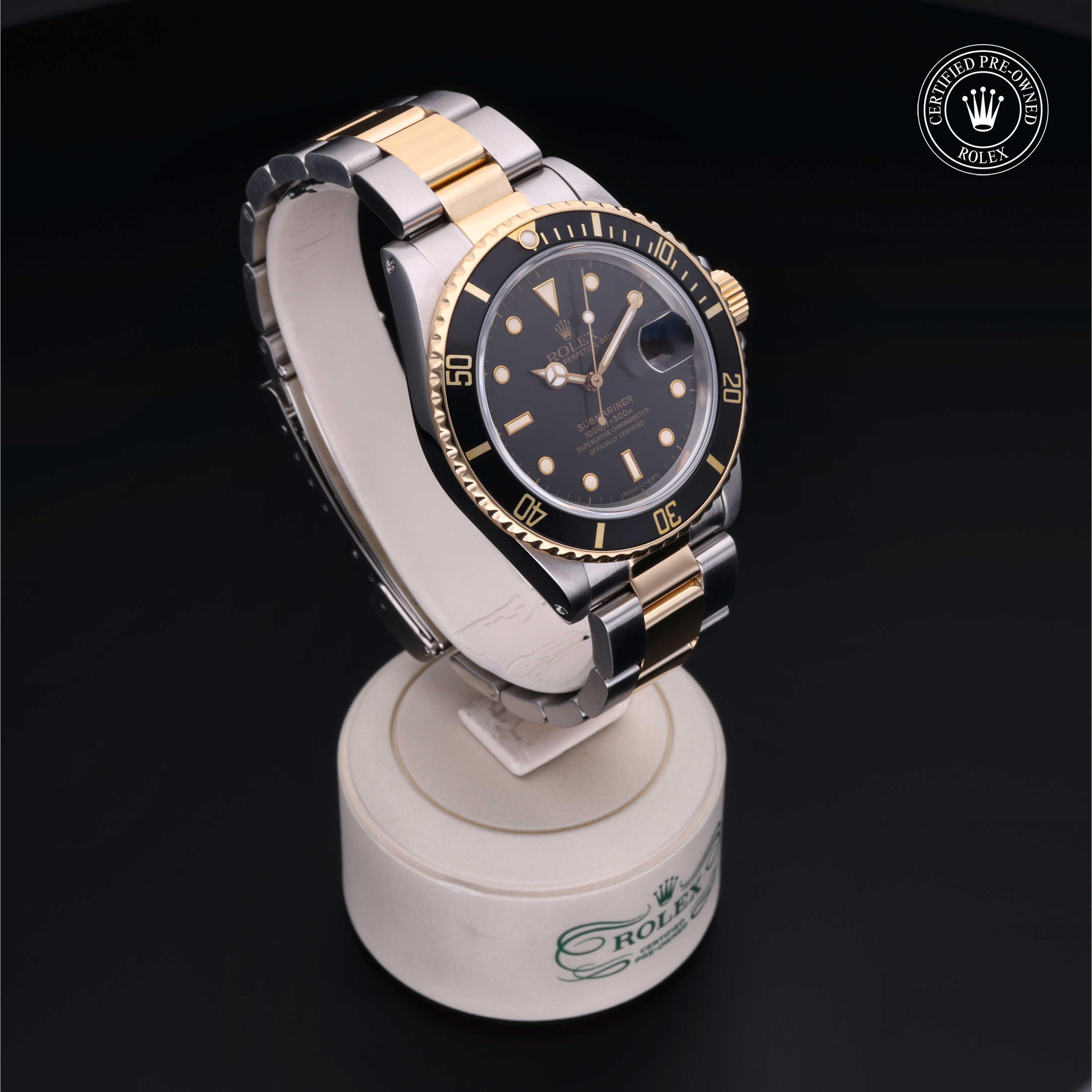 Oyster Perpetual Submariner Date